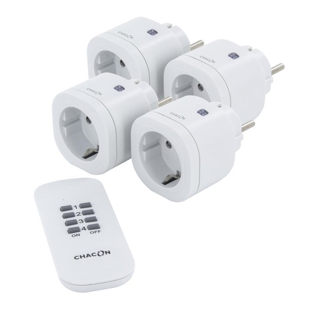 4 mini tomadas COM COMANDO