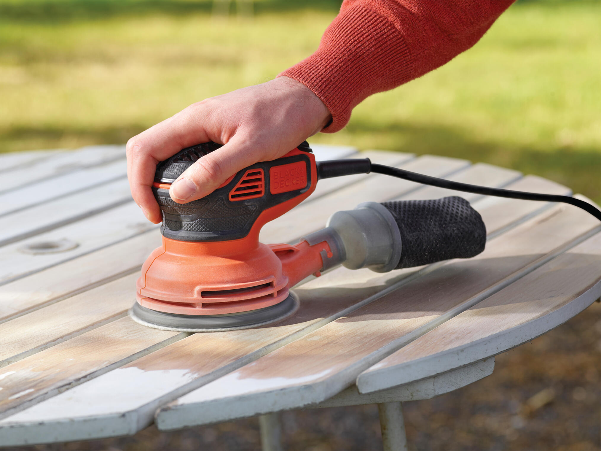Lixadora Rotorbital 125 mm 240 W Black&Decker KA199-QS - 6
