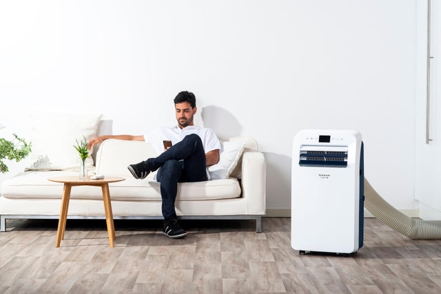ar condicionado portátil em sala