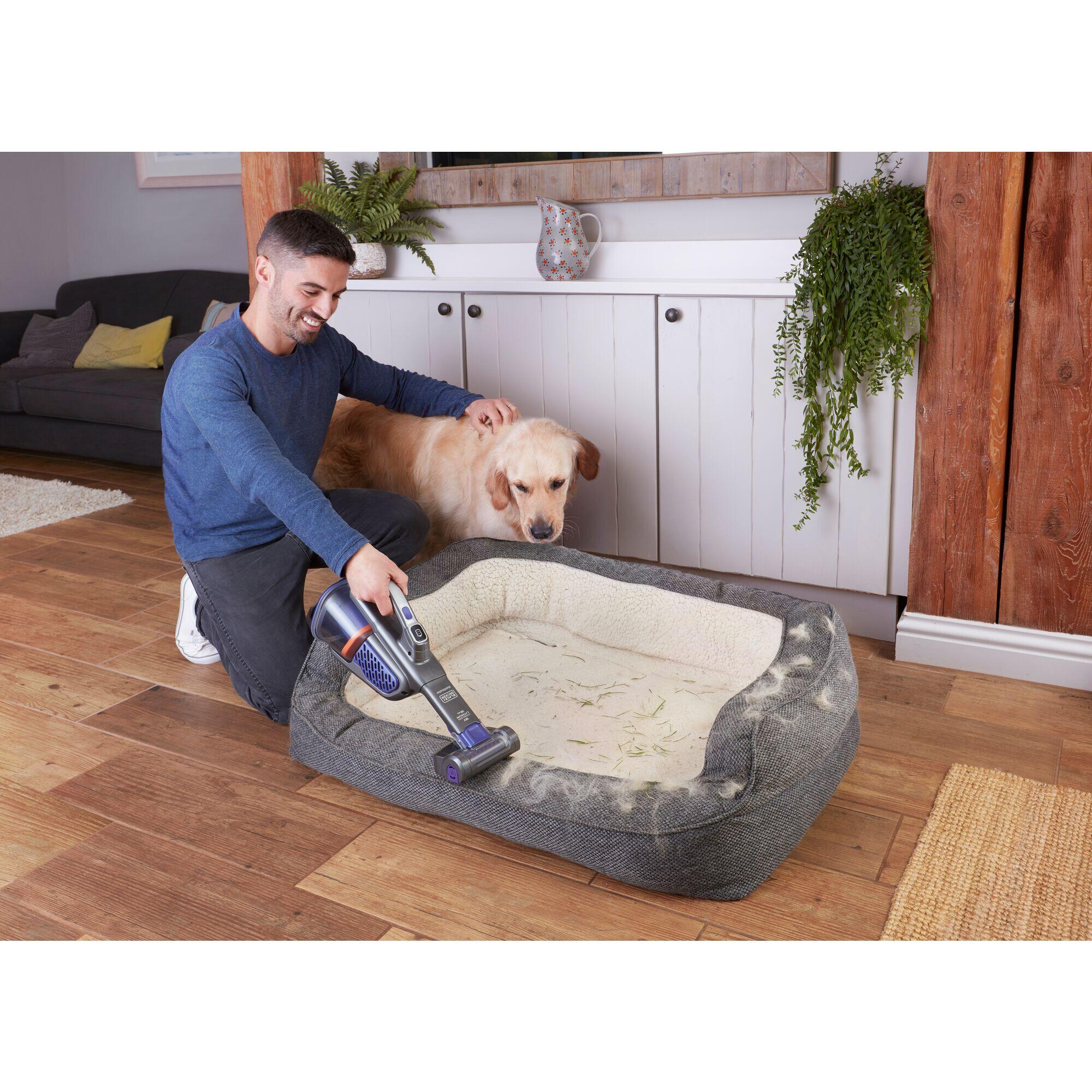 Aspirador portátil BLACK + DECKER BHHV520BFP-QW 18V 0.7L - 7