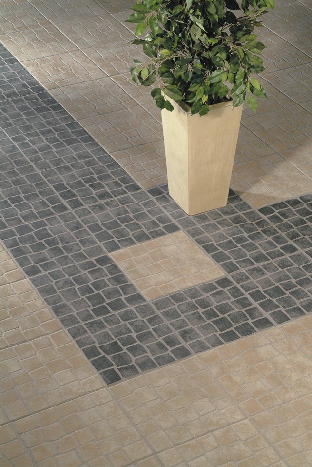 Pavimento cerâmico Calçada Aveirense bege mate 33x33 cm Gresco
