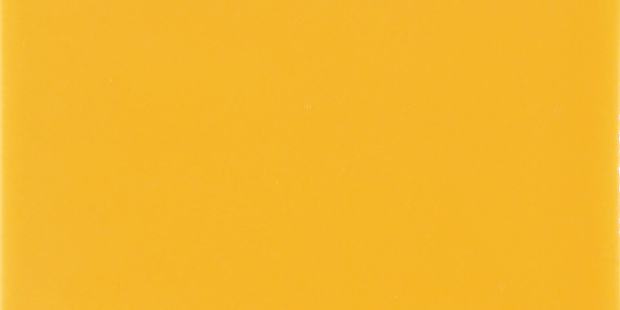 Amarelo / dourado