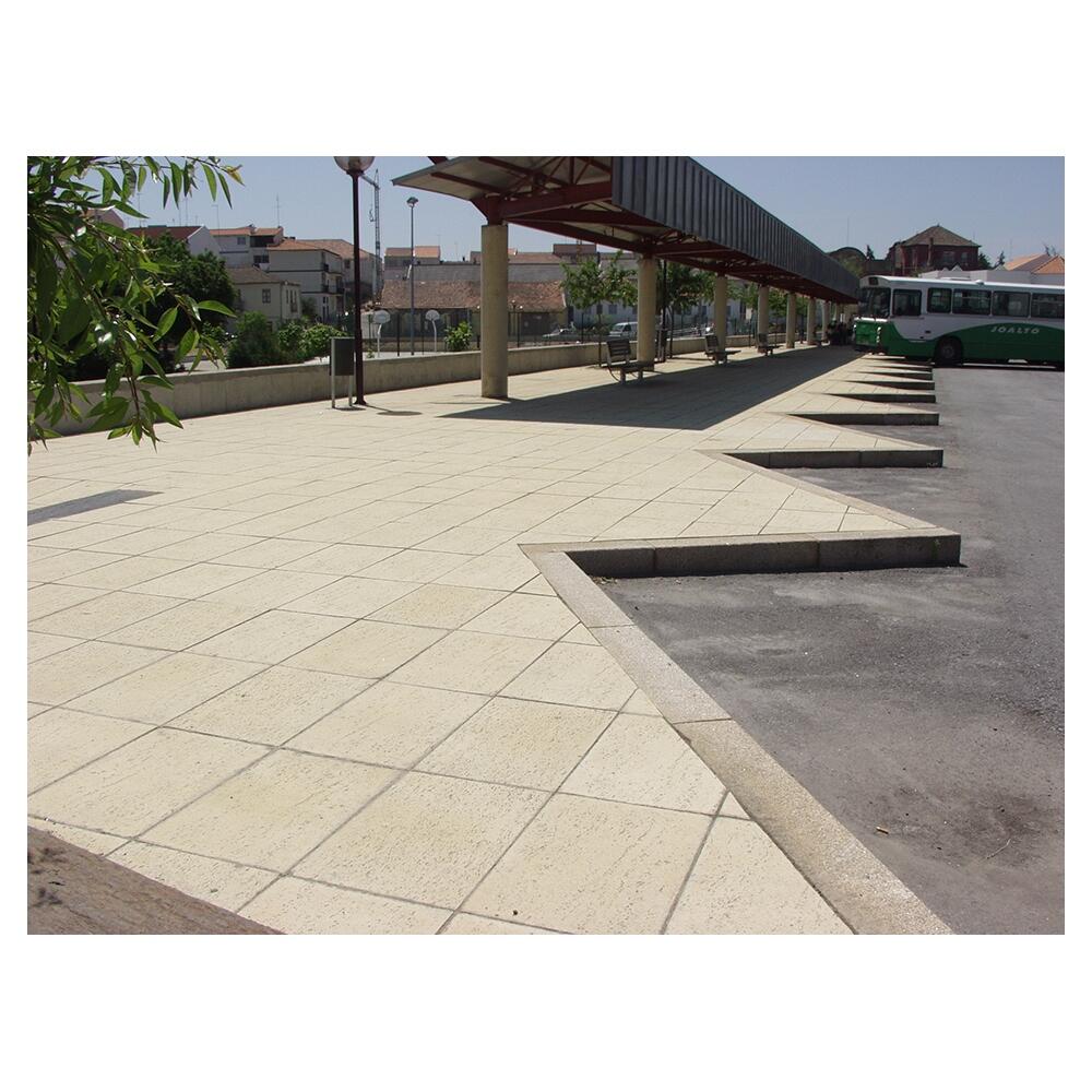 Palete de 80 unidades de Lajeta de betão strukturit 60x40 cm - 2