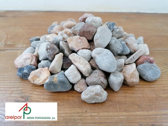 Pedra decorativa SEIXO ROLADO 15-30 mm 25KG