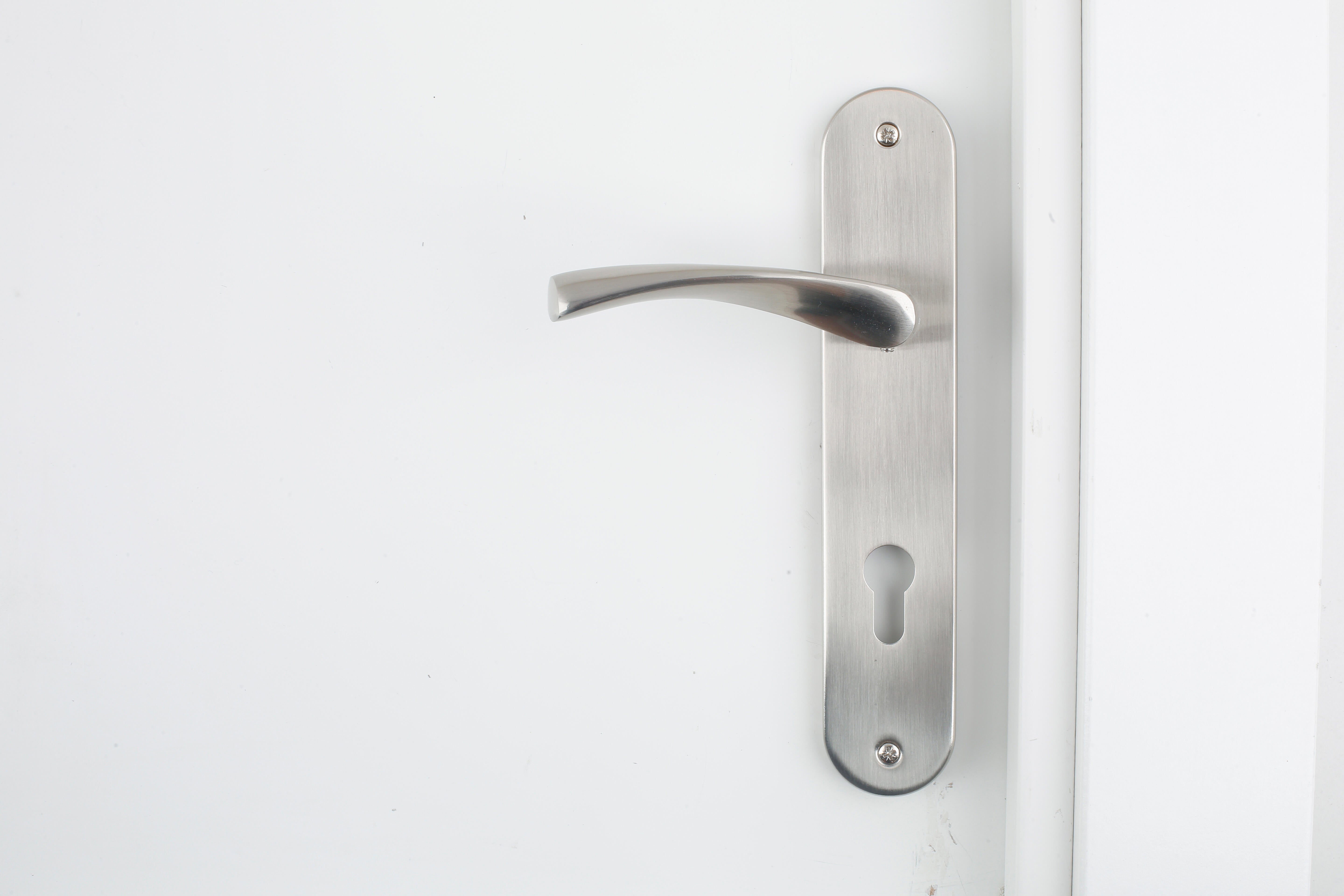 1/2 Juego de manilla con placa de puerta Arosa de aluminio, bocallave a 85mm, mano izquierda 240x45mm - 5