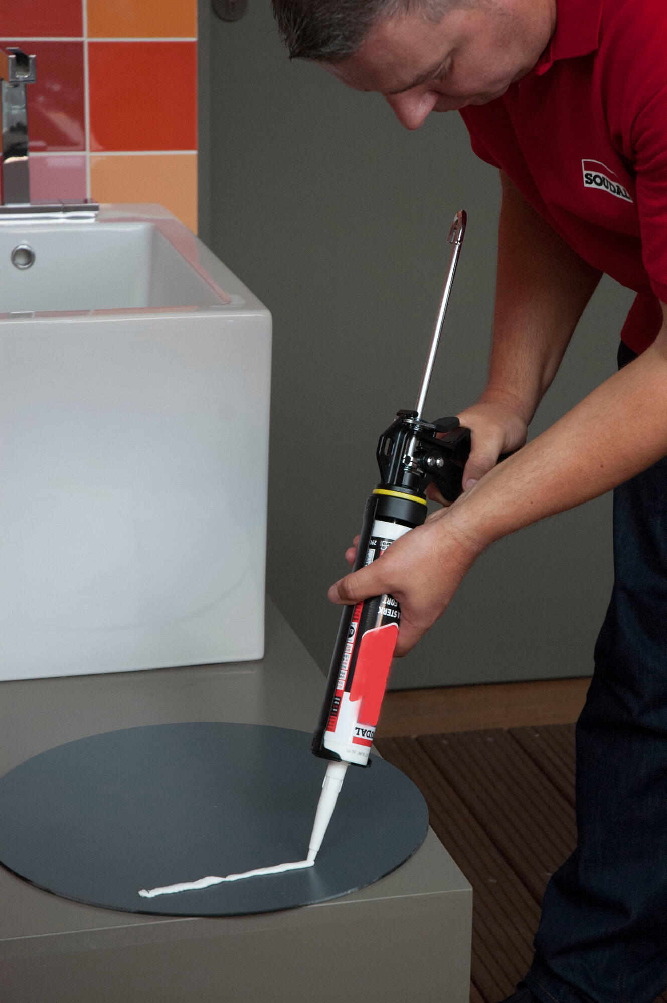 Pistola para silicone metal preto Pro Soudal - 5