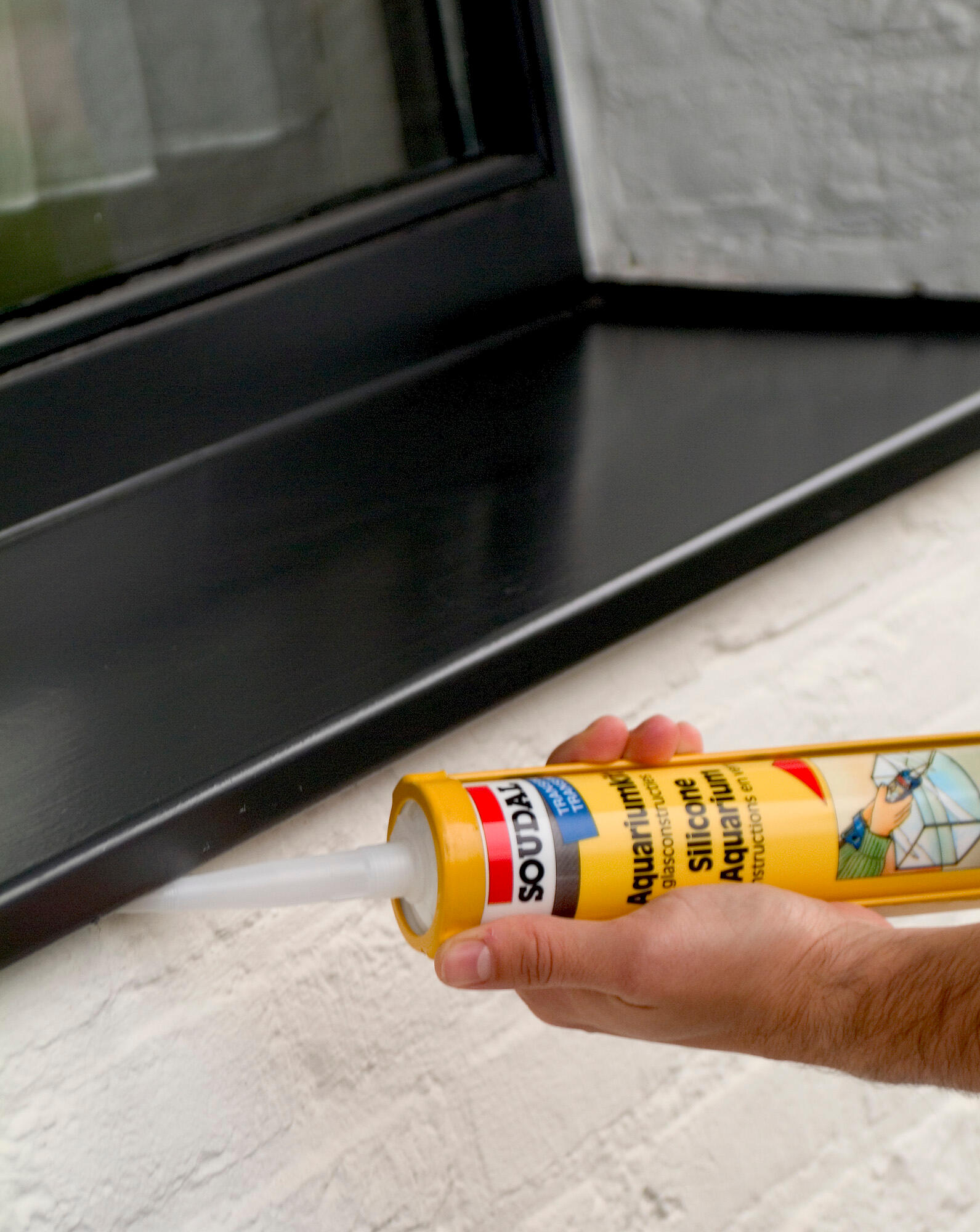 Pistola para silicone amarelo Soudal - 5