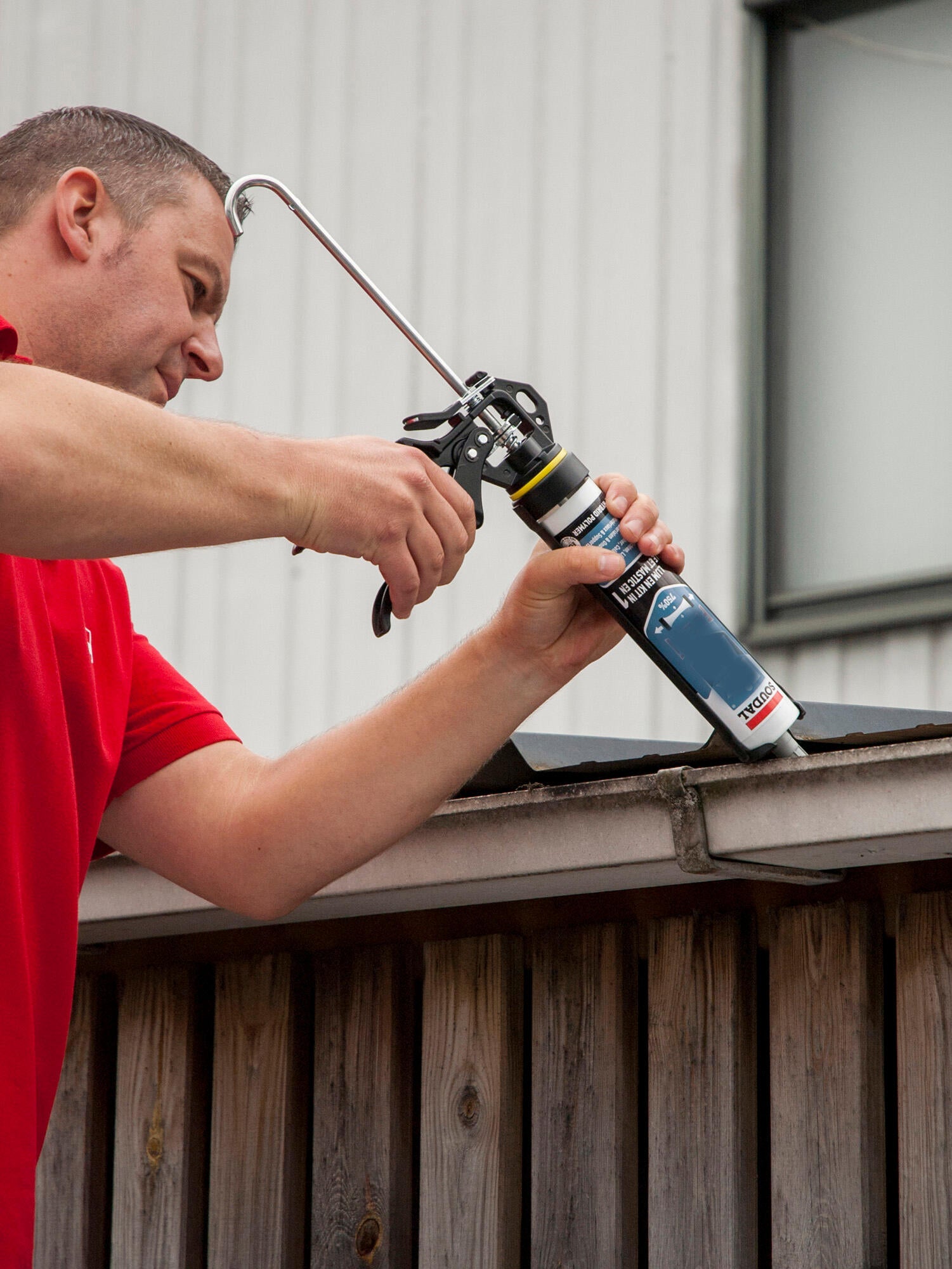 Pistola para silicone metal preto Pro Soudal - 3