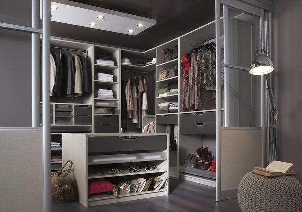 Leroy Merlin y la solución para los armarios pequeños: un kit vestidor muy  práctico que multiplica el espacio por muy poco