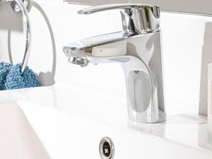 Outlet Flash en grifos de baño Leroy Merlin