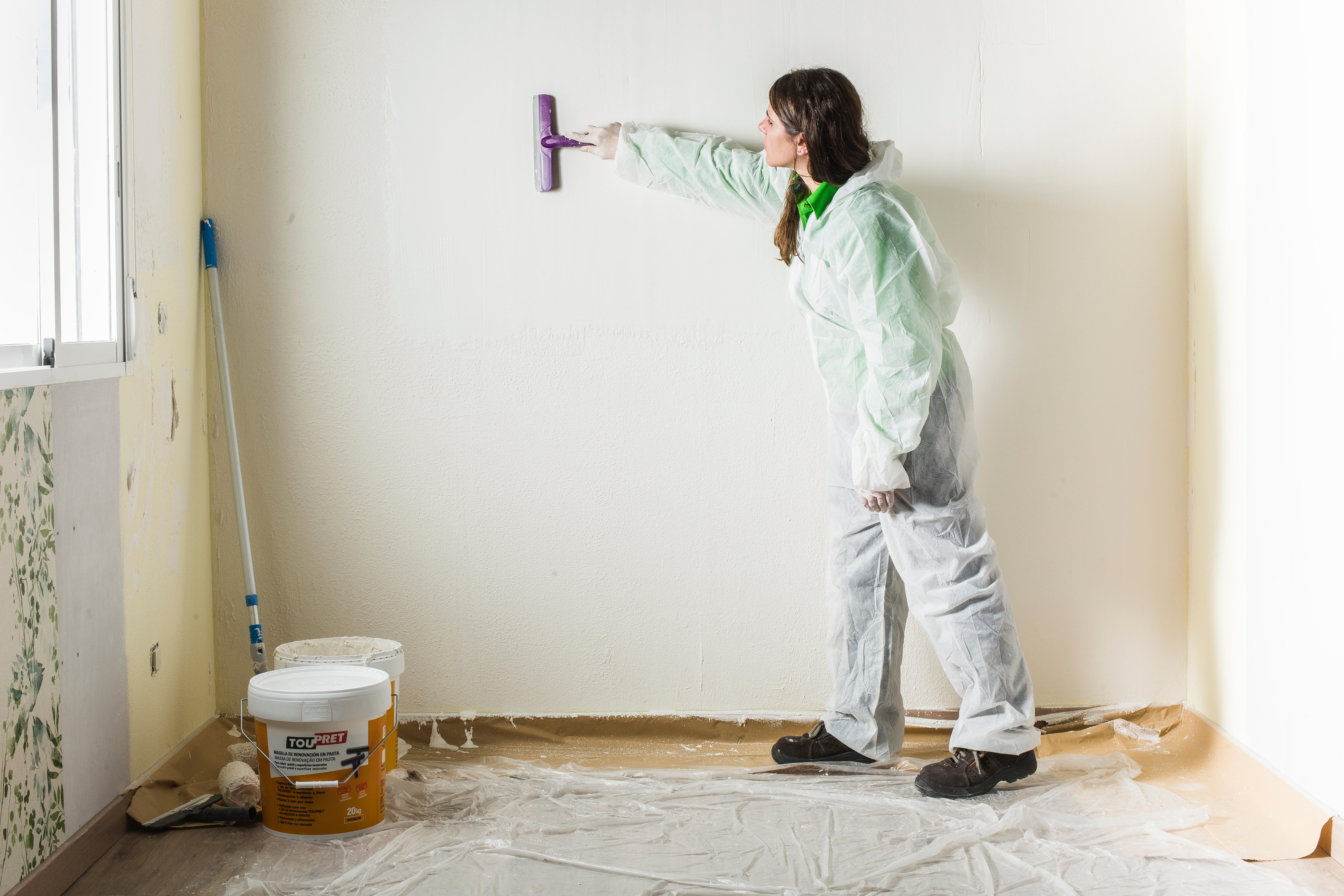 ▷ Cómo Poner Masilla en una Pared