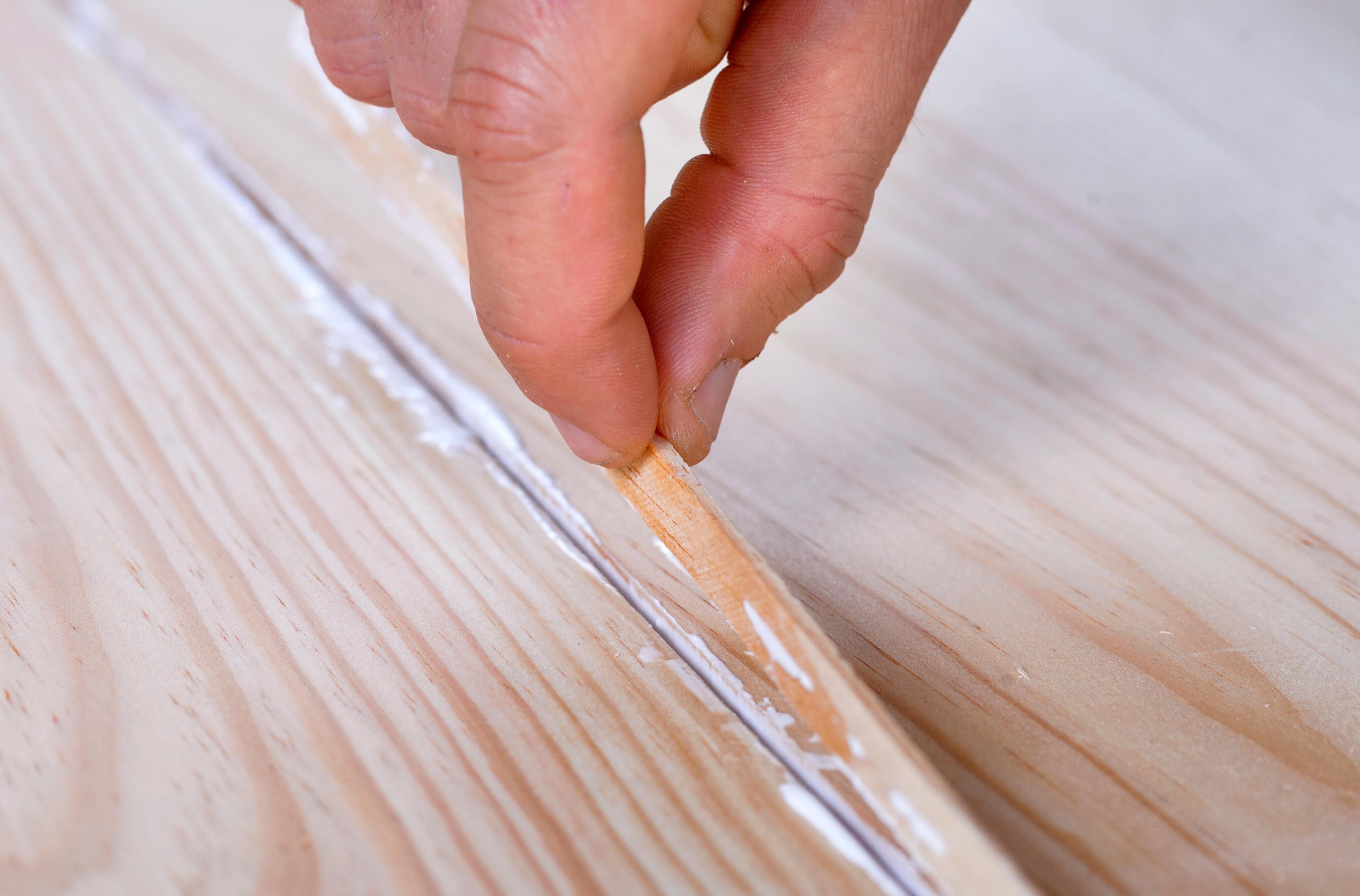 Renovar suelos de madera Leroy Merlin