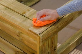 Cómo proteger y tratar la madera