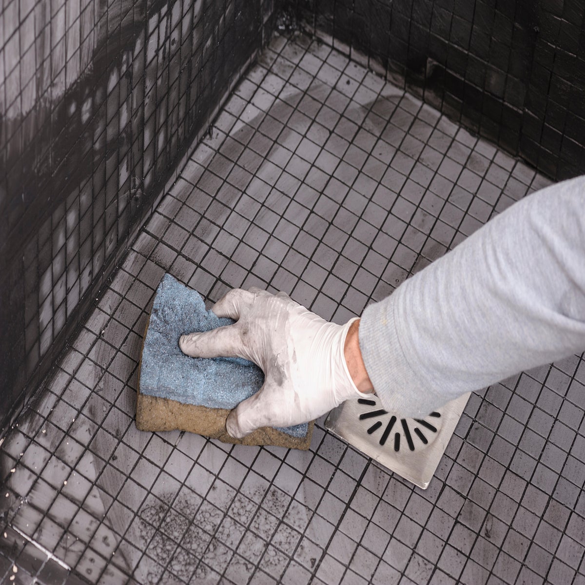 instalar-un-plato-de-ducha-de-obra-18