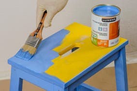 Cómo pintar superficies de madera