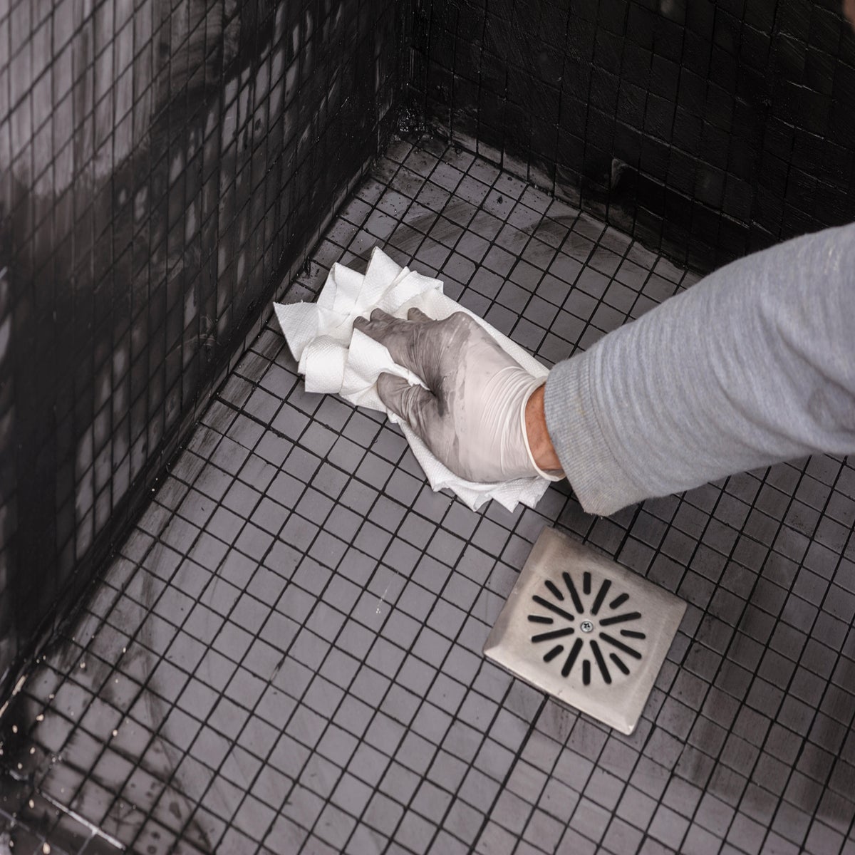 instalar-un-plato-de-ducha-de-obra-19