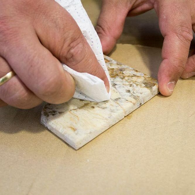 Cómo pulir el mármol a mano con remedios naturales