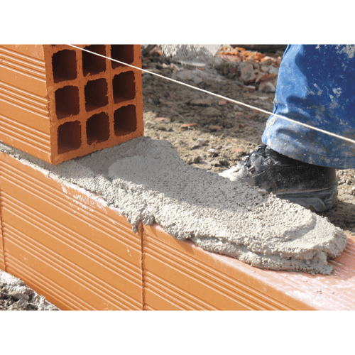 Ladrillos y bloques en la construcción para altas temperaturas