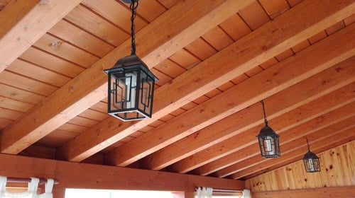 Techos con vigas de madera para la construcción sostenible