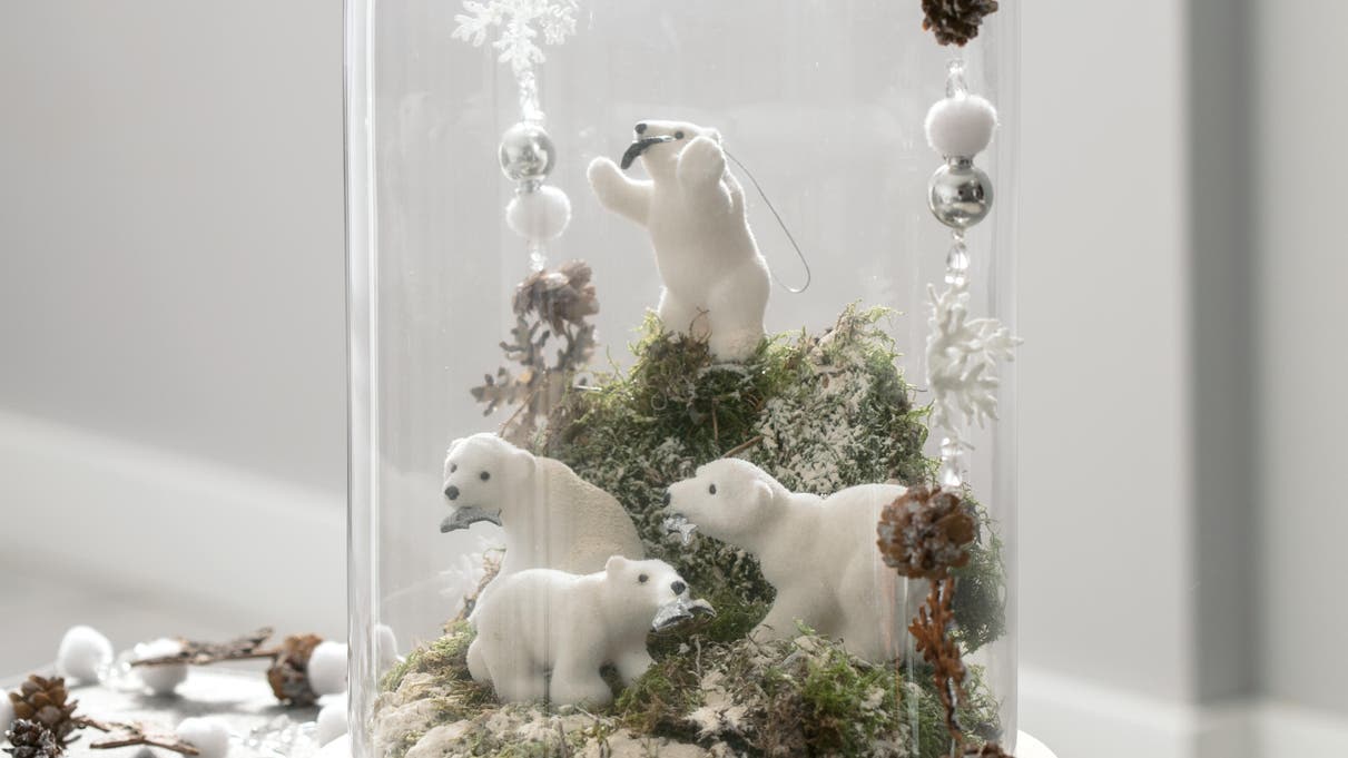 Decora la Navidad con campanas de cristal