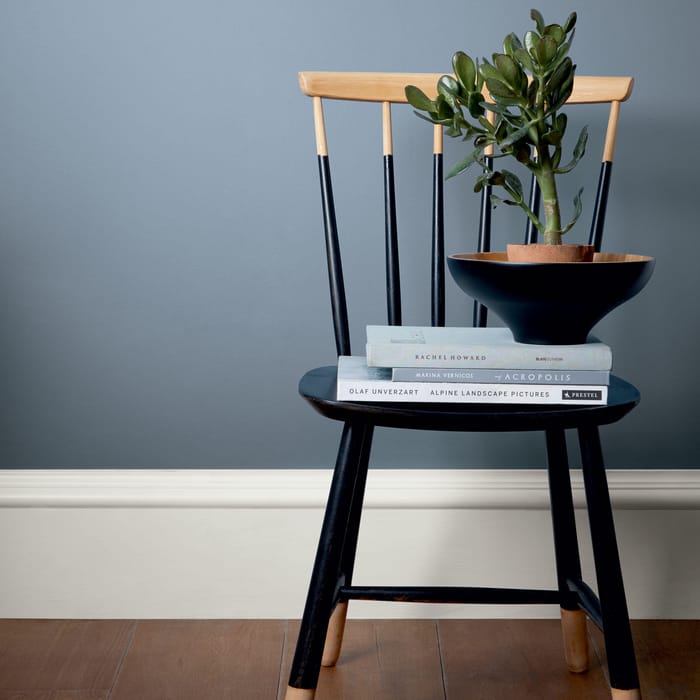 Noir Satin color touch Dulux Valentine Bombe de peinture relooker customiser meubles
