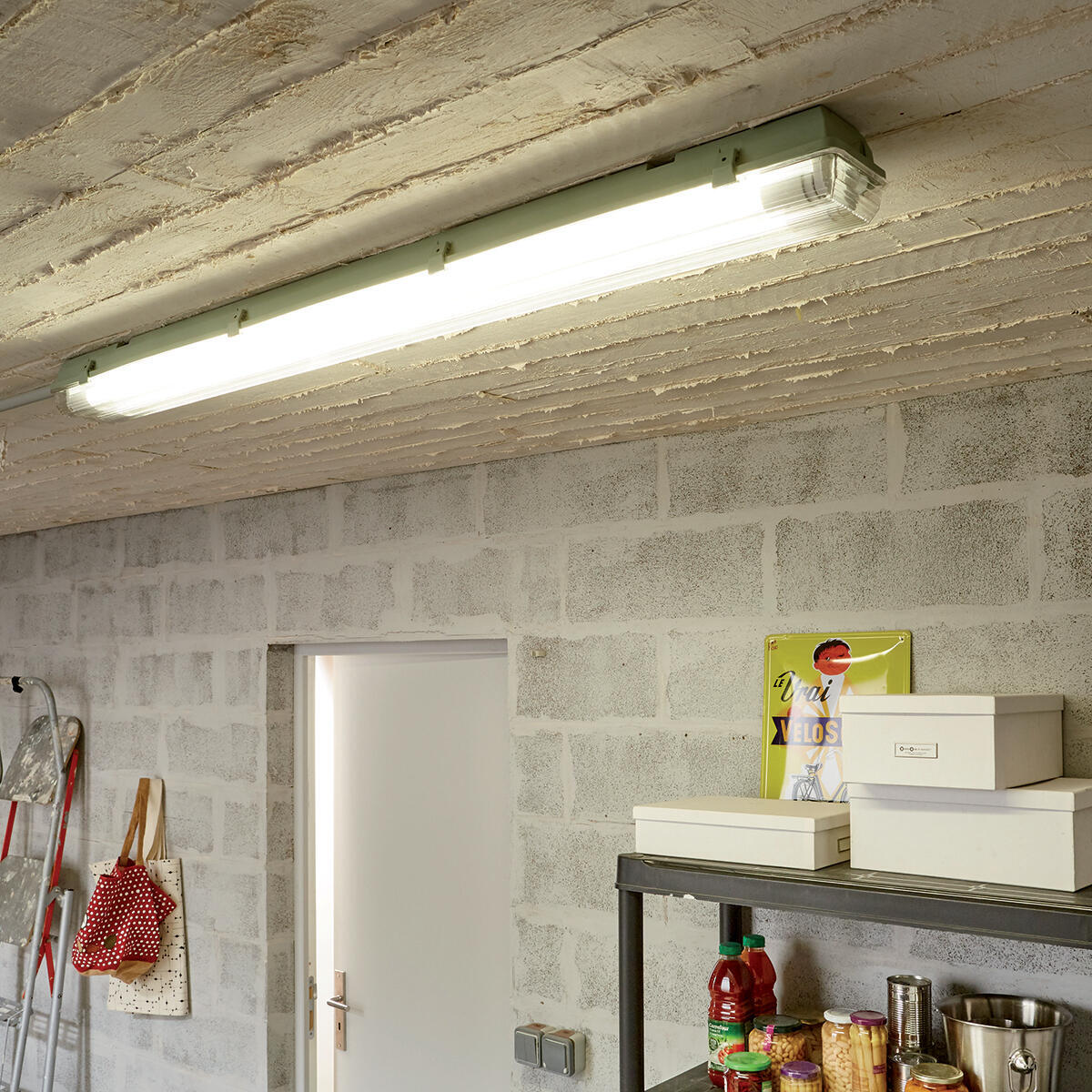 Come scegliere l’illuminazione per il garage | Leroy Merlin