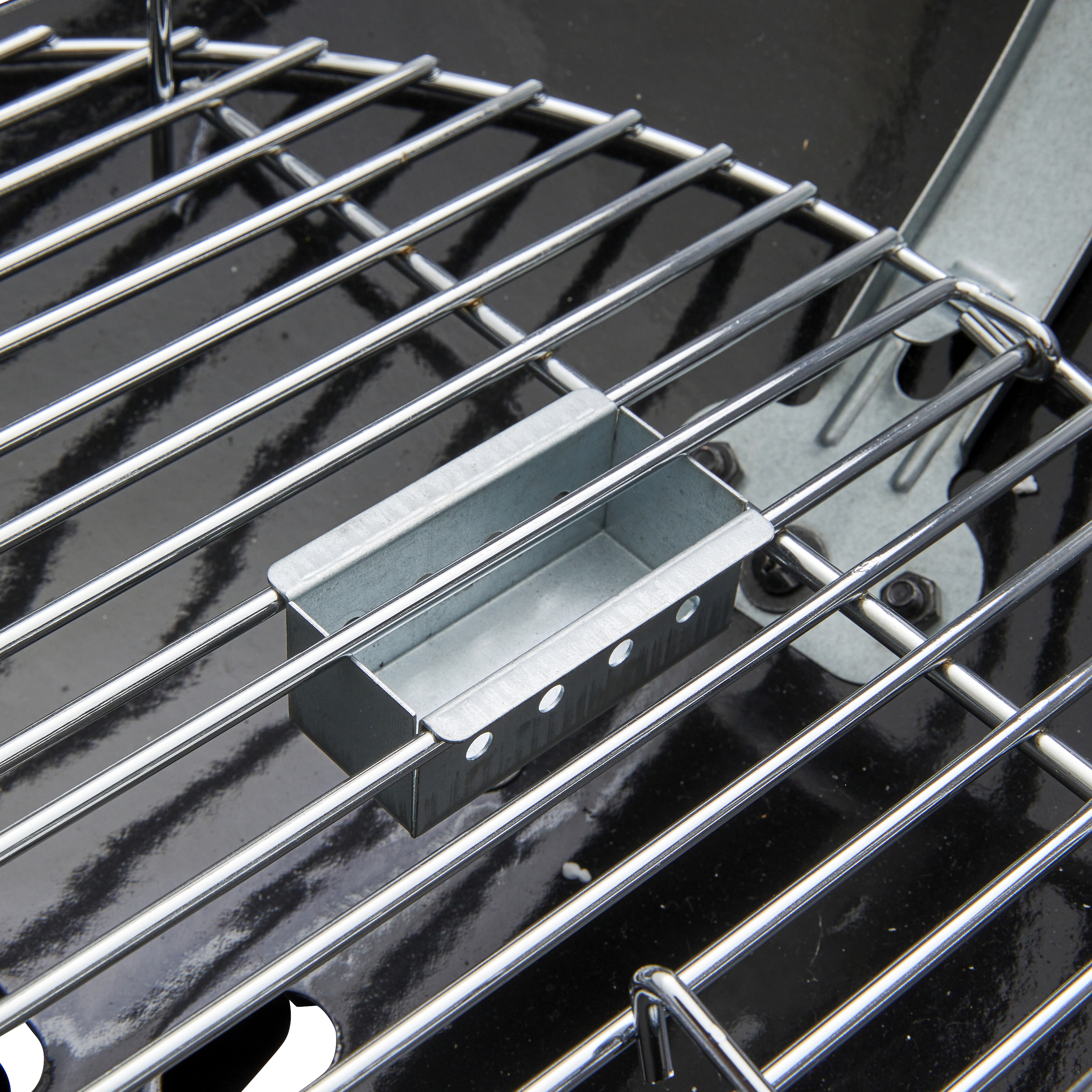 Barbecue a carbonella Phoenix Beta II nero NATERIAL ø 57 cm - 23