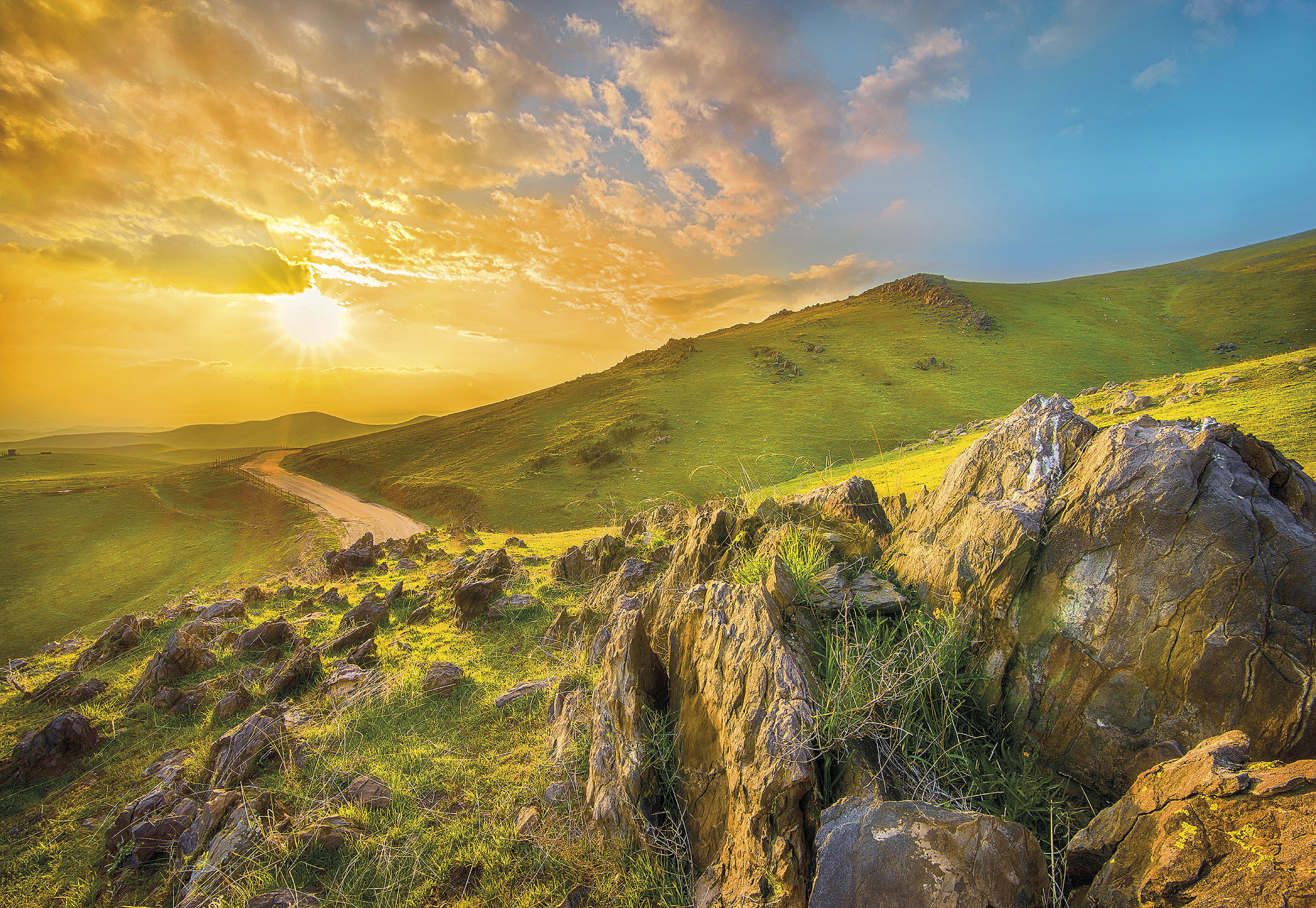 Fototapeta Mountain Morning 368 x 254 cm