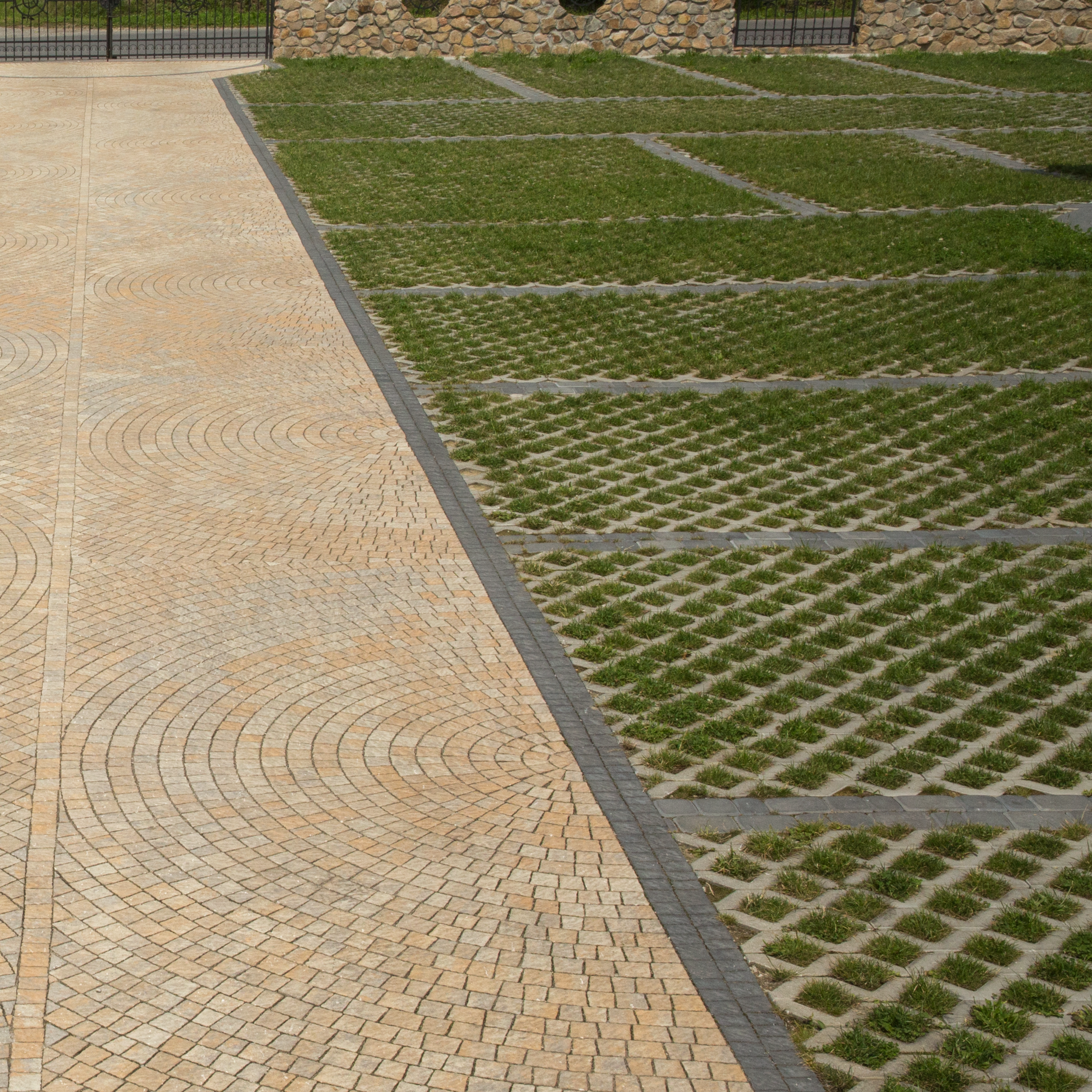 Płyta ażurowa szara 60x40x8 cm Bruk-Bet - 2