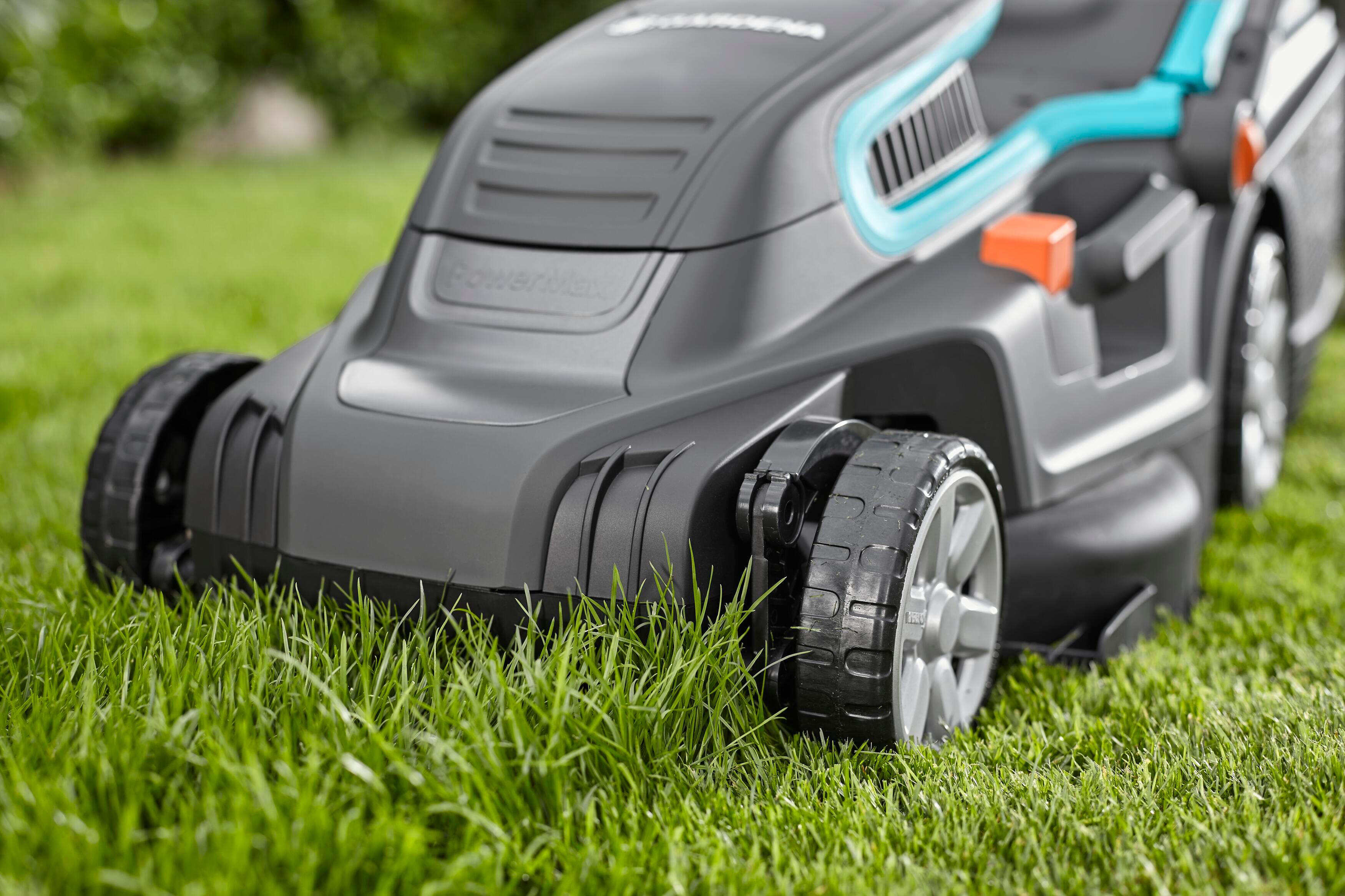 Tagliaerba elettrico GARDENA PowerMax 1800 W L 42 cm Leroy Merlin