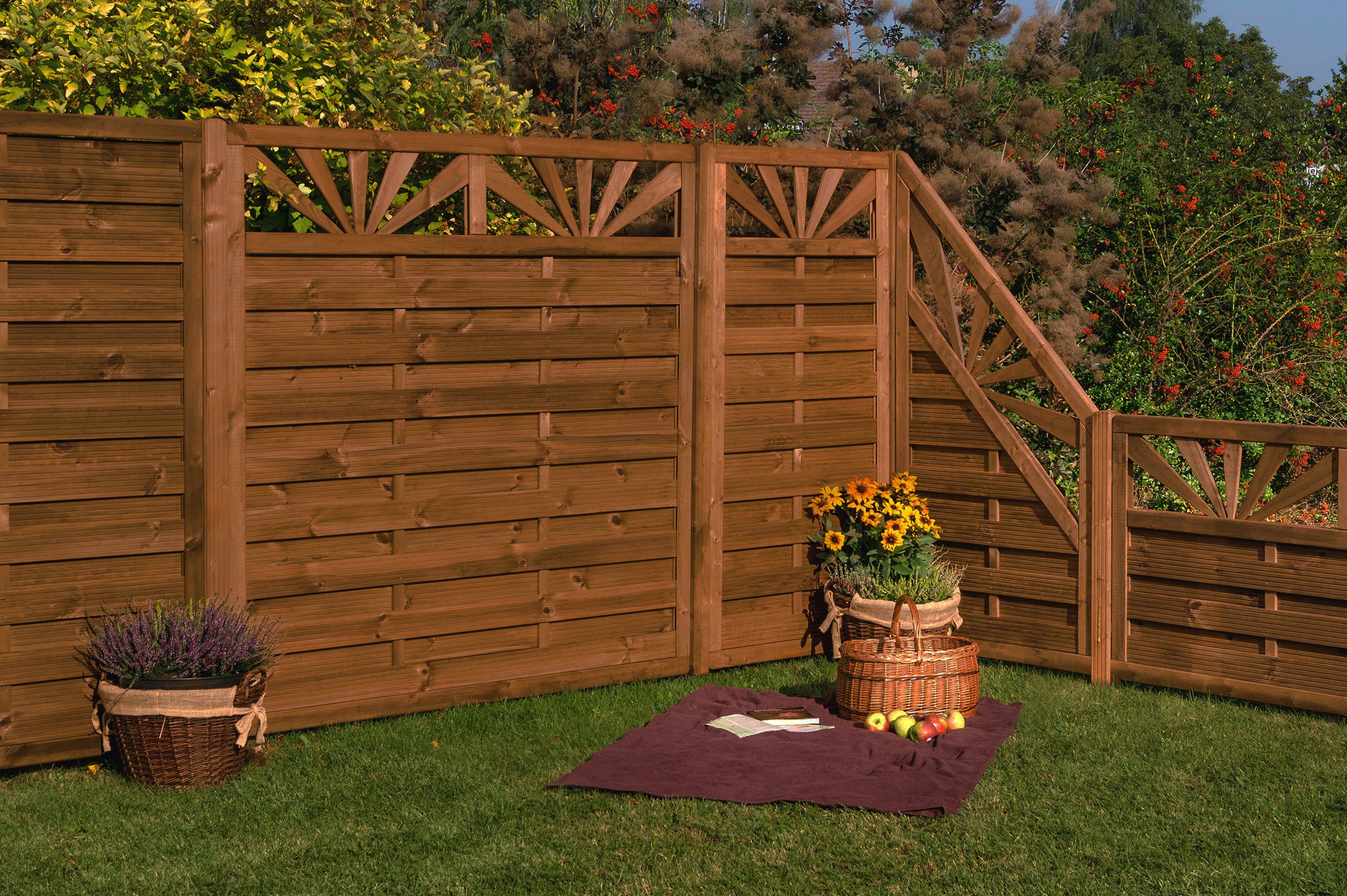 Płot szczelny z dekorem Sunrise 180x180 cm drewniany Werth-Holz - 4