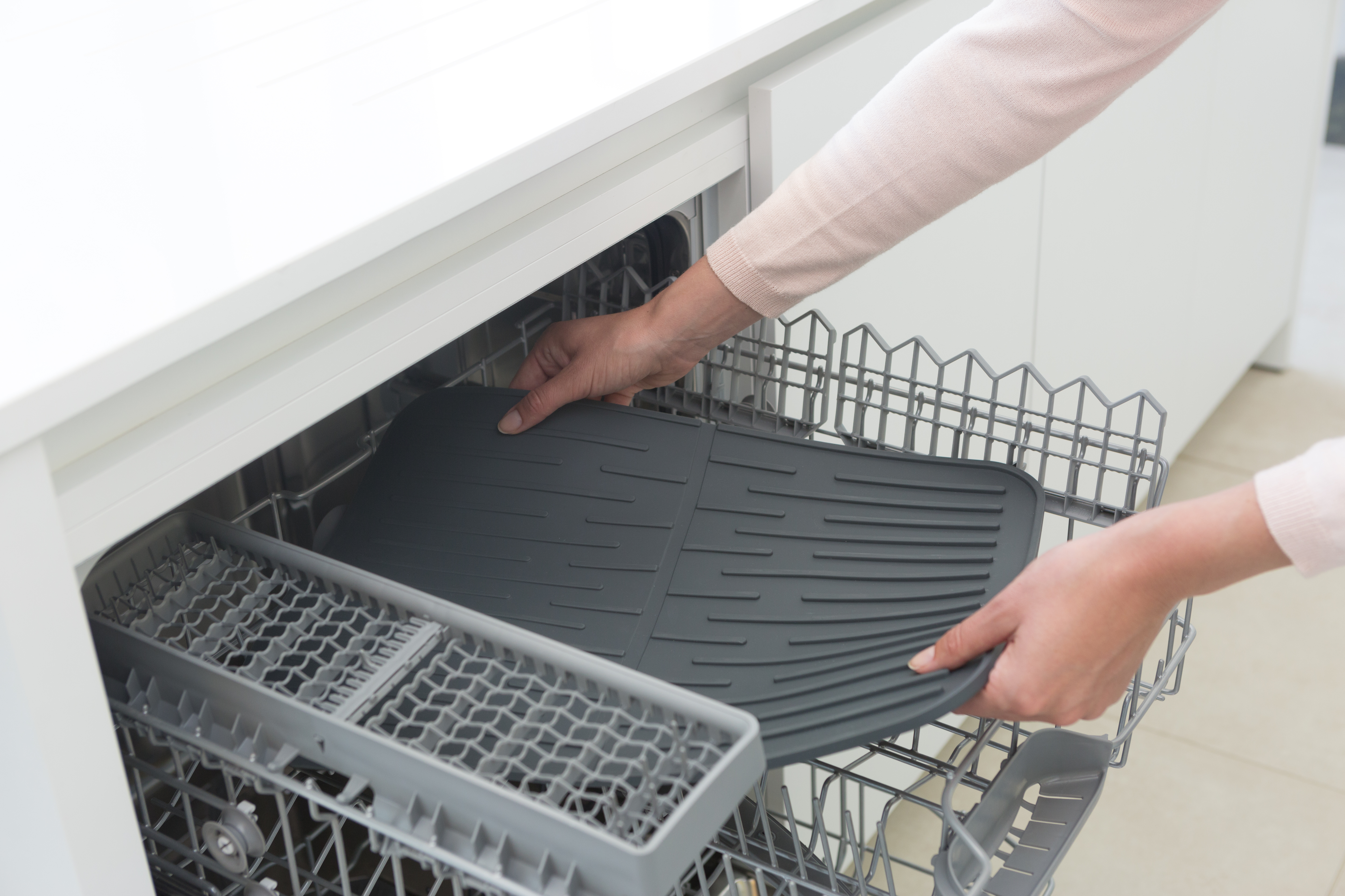 Bandeja escurreplatos de silicona Brabantia gris oscuro - 7