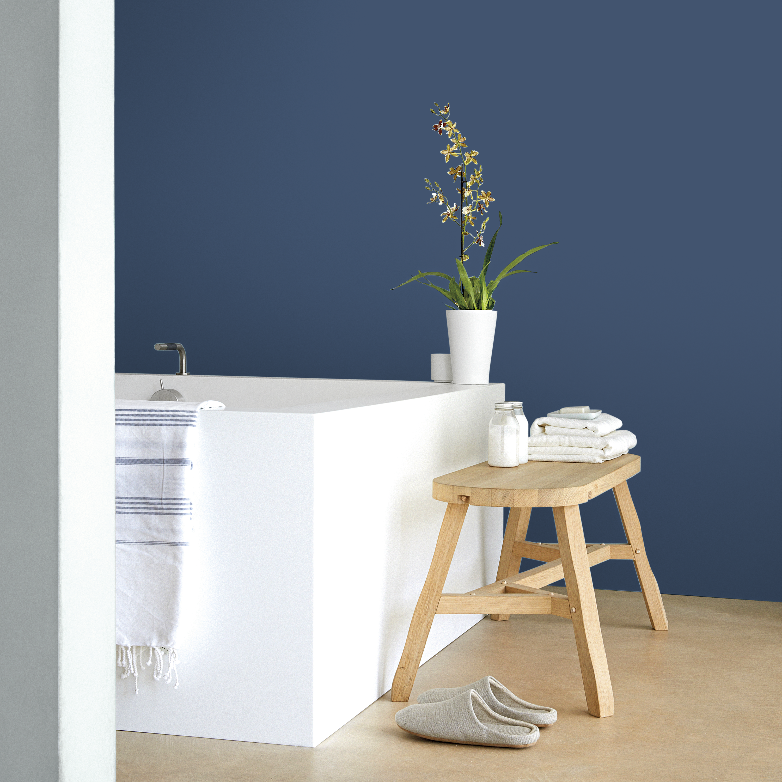 Farba wewnętrzna EASYCARE KUCHNIA I ŁAZIENKA 2.5 l Granat pierwsza klasa DULUX - 6