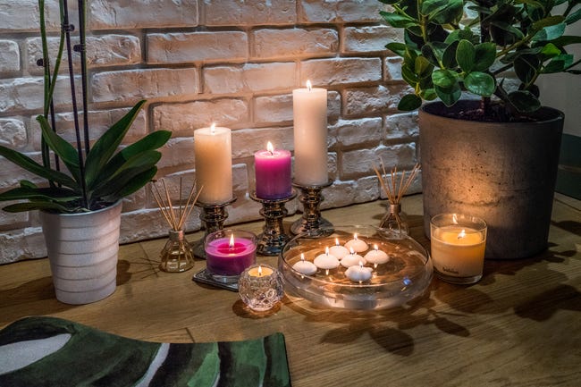 Bolsius Candeline Profumate Alla Vaniglia - Confezione Da 18 | Durata 4 Ore | Aroma Naturale - Foto 8