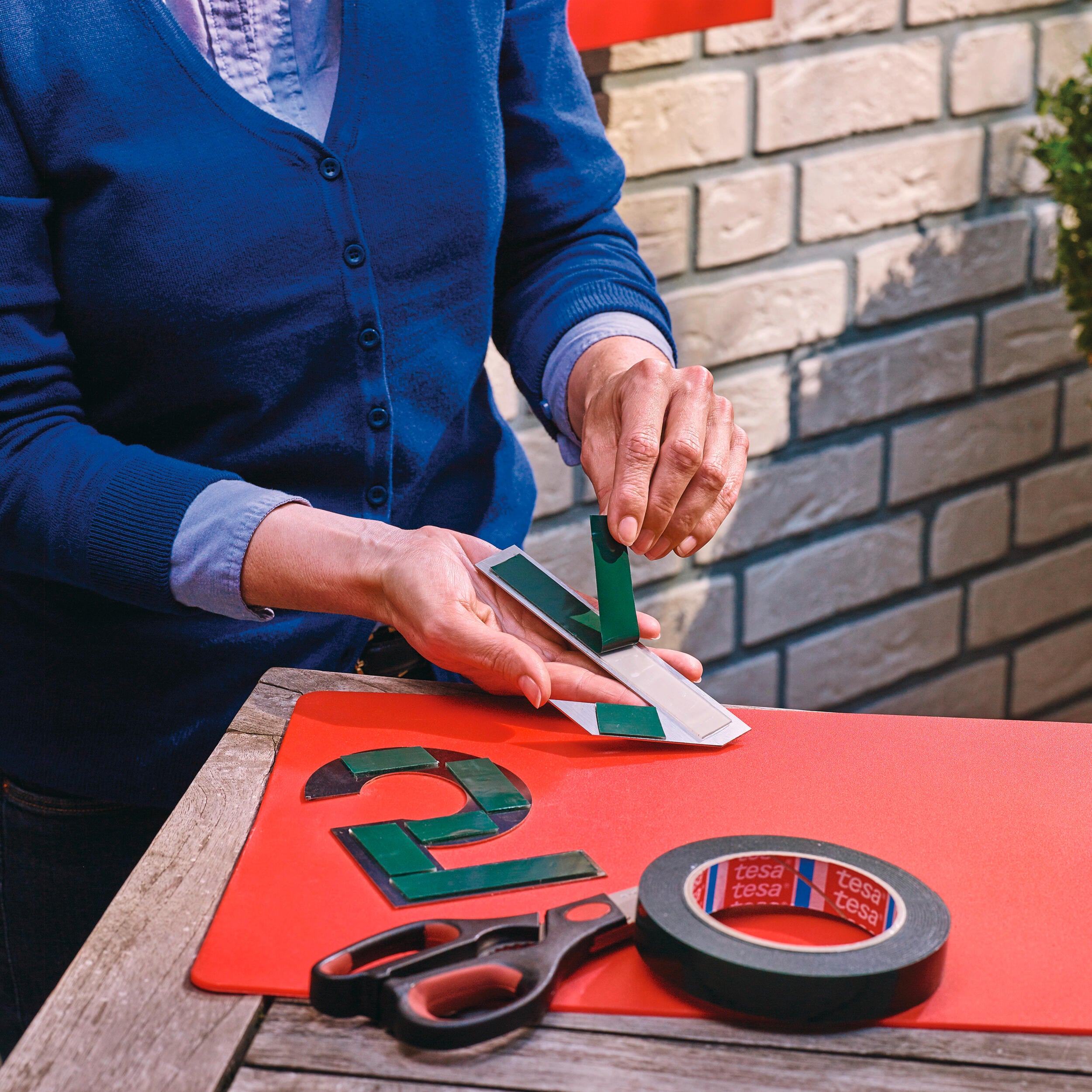 Taśma montażowa dwustronna do cegły i kamienia 19 mm x 1.5 m TESA - 6