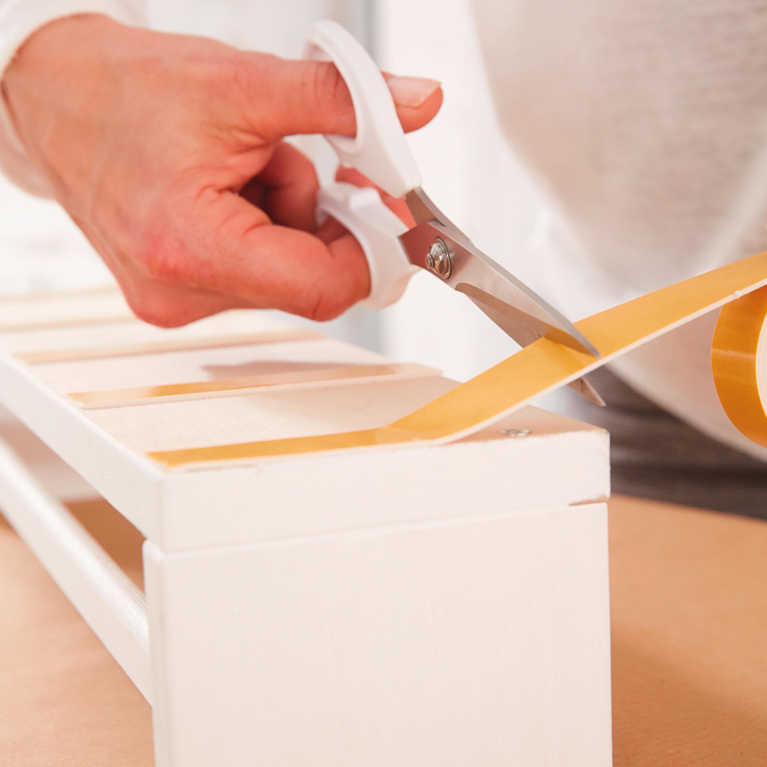 Taśma dwustronna montażowa POWERBOND do wnętrz 1.5 m x 19 mm TESA - 6