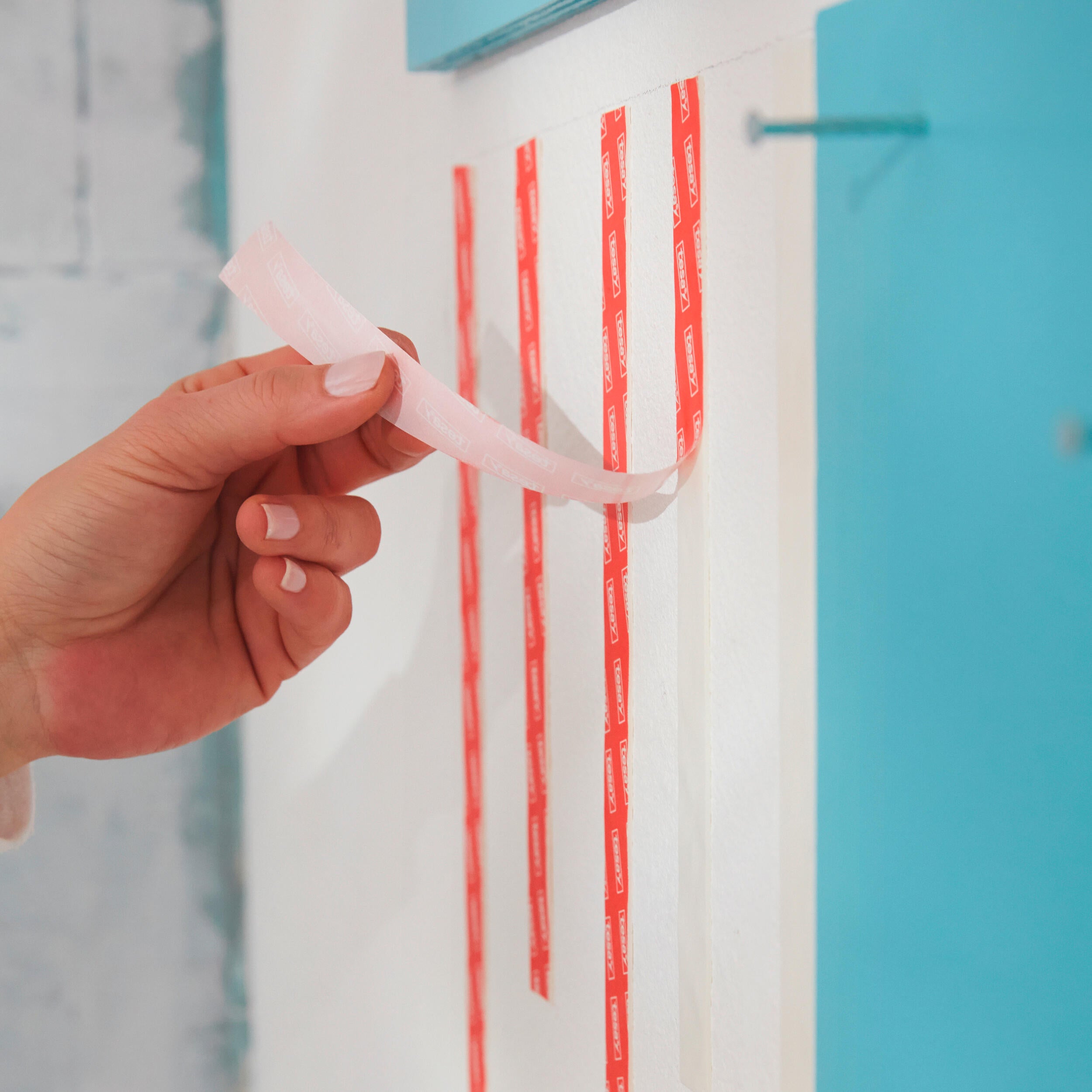 Taśma dwustronna montażowa POWERBOND 1.5 m x 19 mm super mocna TESA - 5