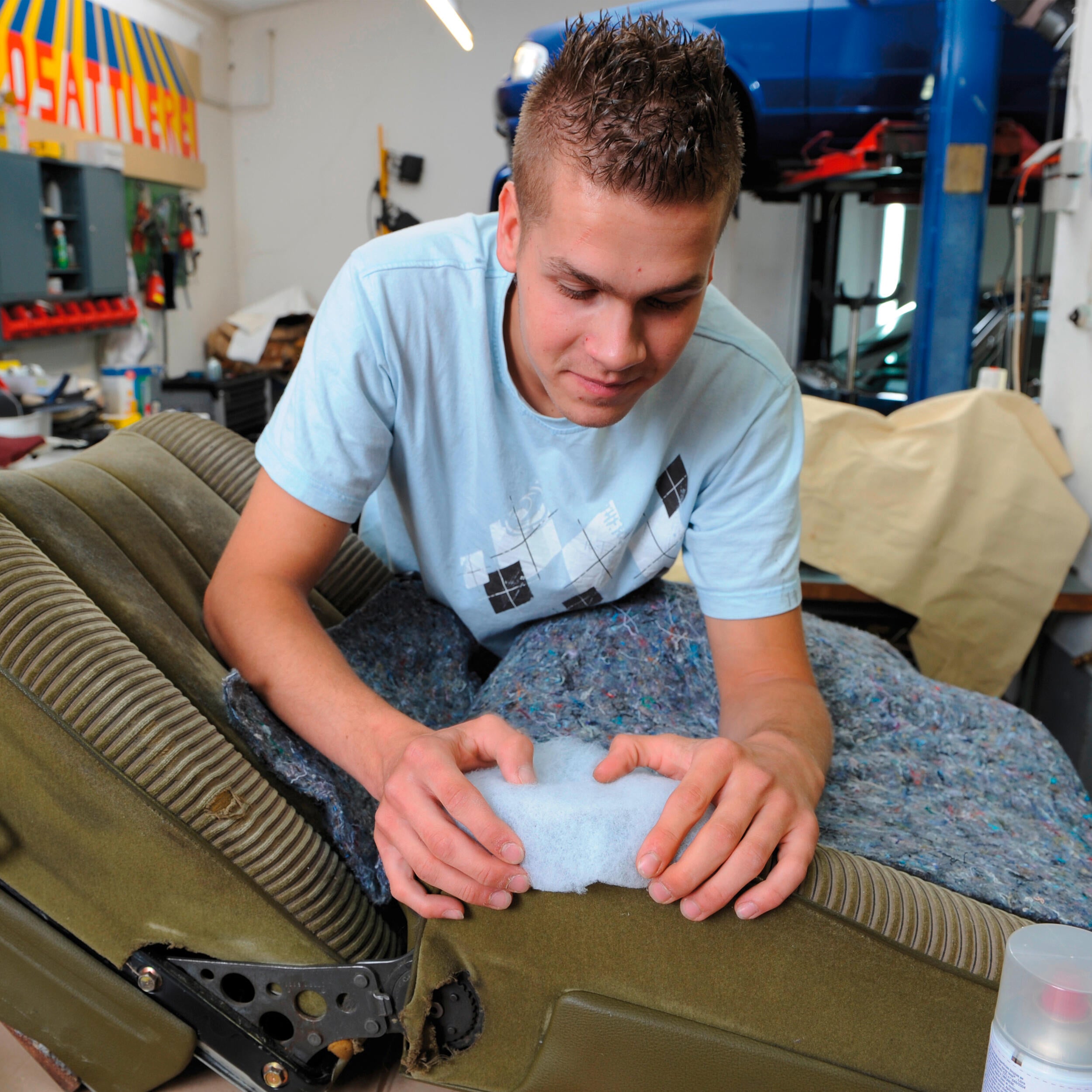 Klej w sprayu EXTRA STRONG 500 ml TESA - 6