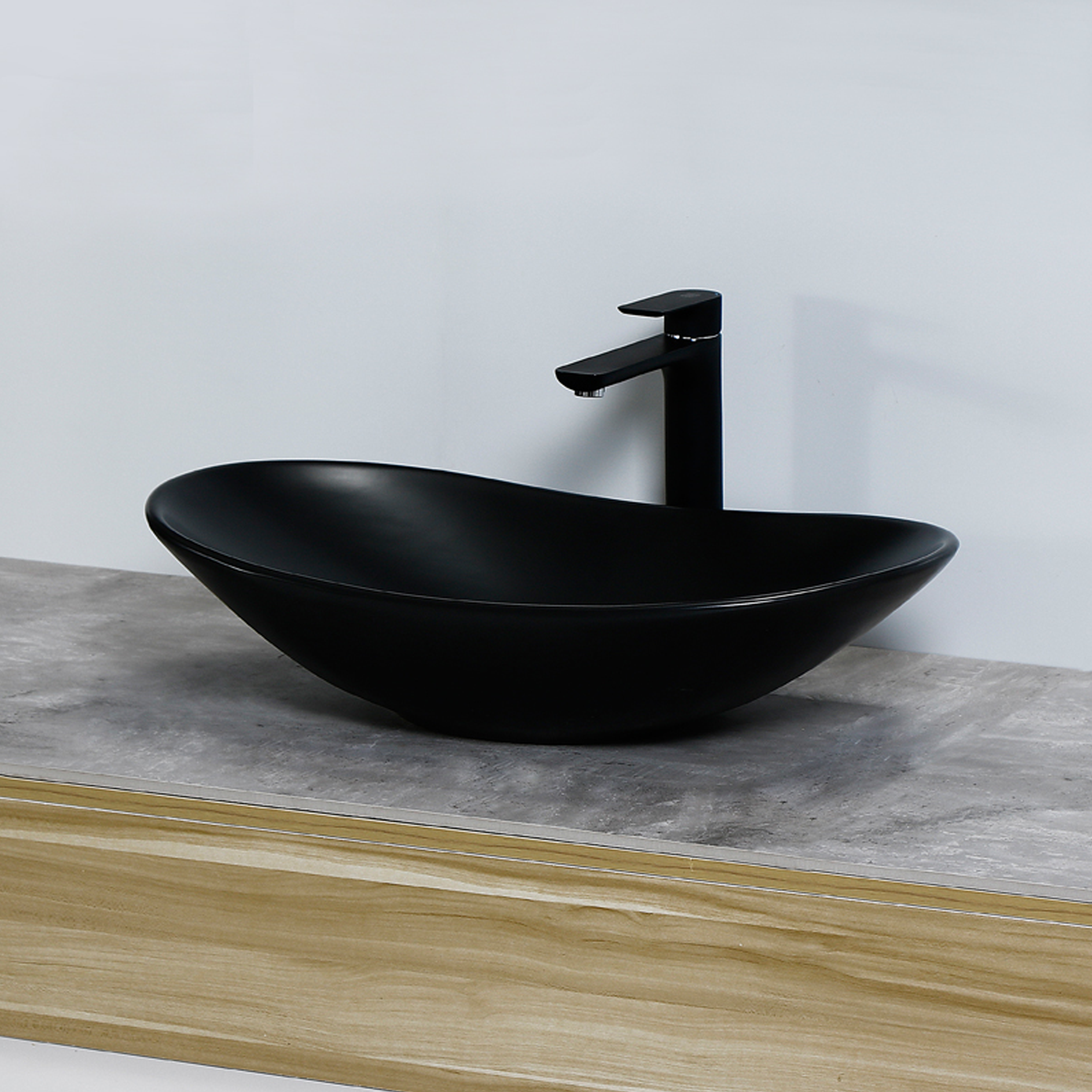 Umywalka ceramiczna Royal 61.5 x 31.5 Rea - 4