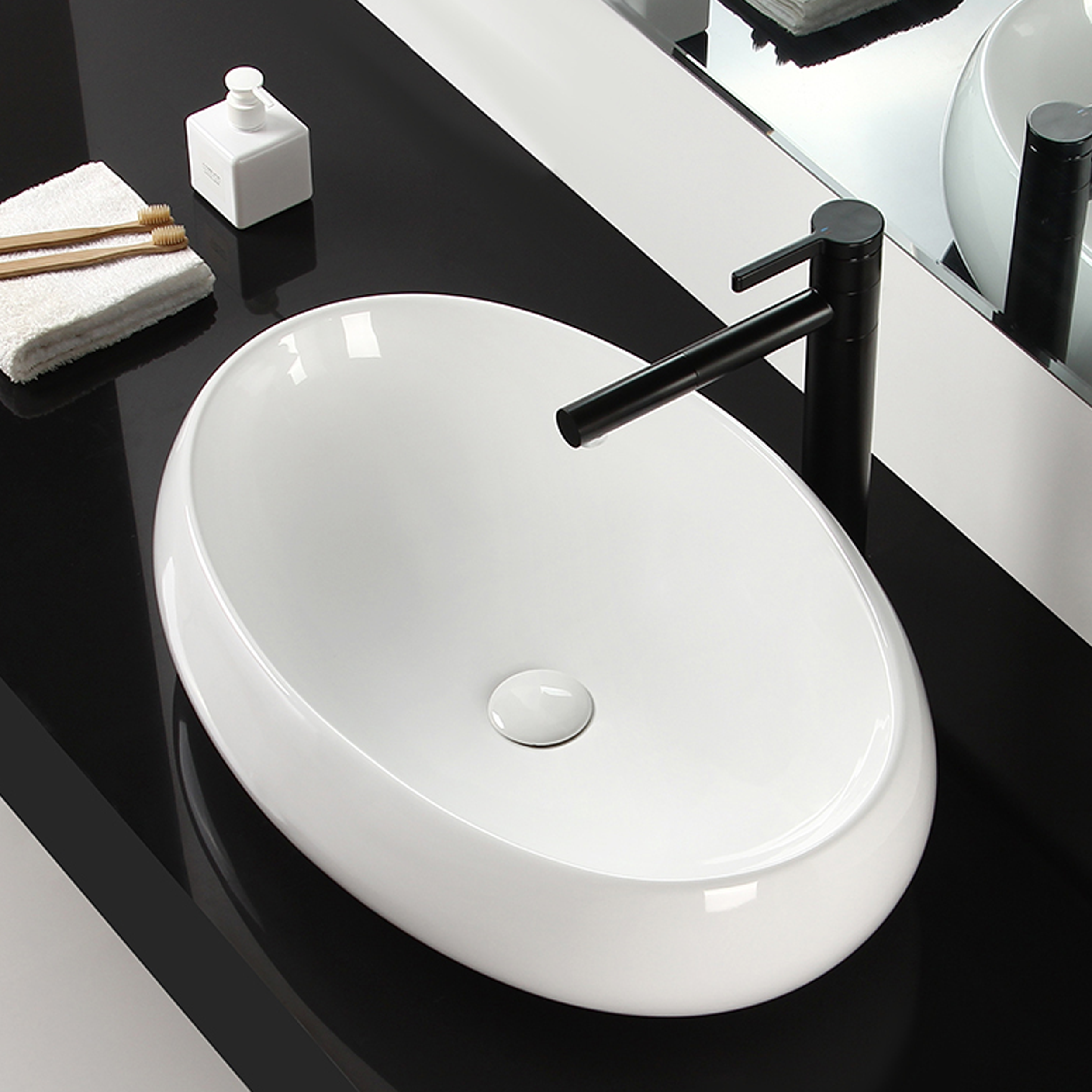 Umywalka ceramiczna Melania 60 x 40.5 Rea - 3