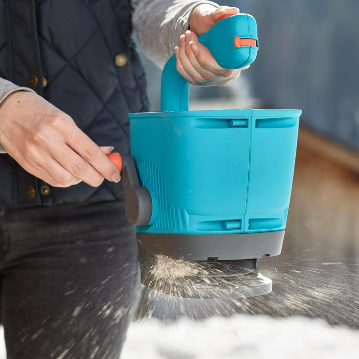 epandeur à main gardena