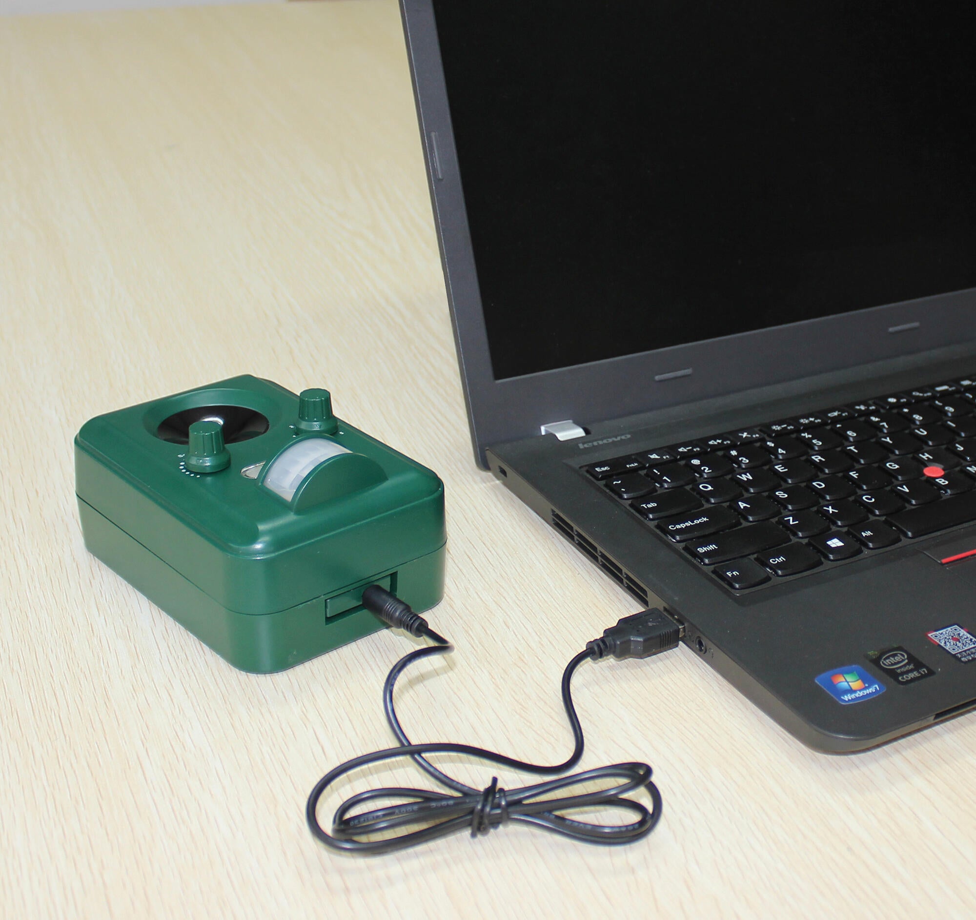 Repelente electrónico ultrasonidos para pájaros y animales - 11