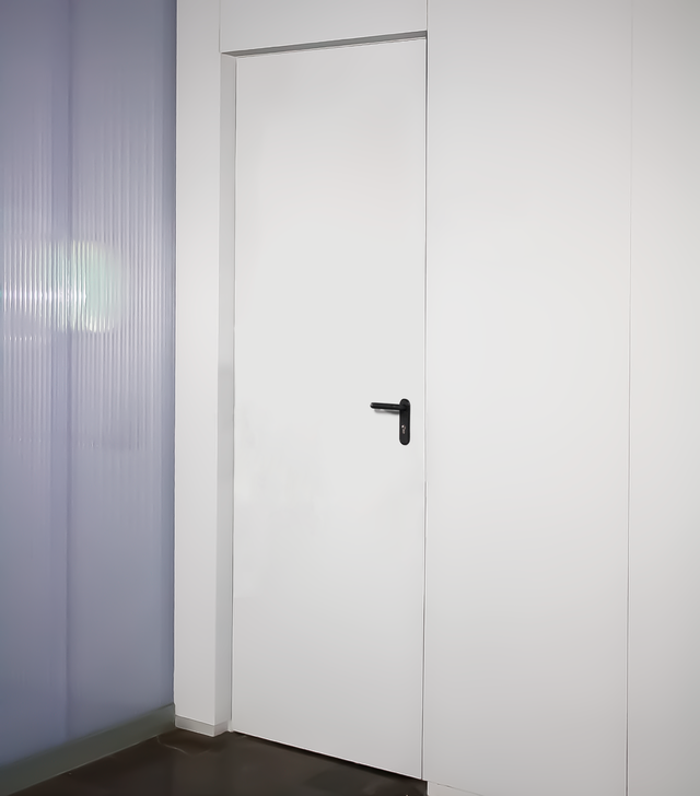 Porta corta-fogo DELTA BRANCO 90X100X215CM (DIREITA)