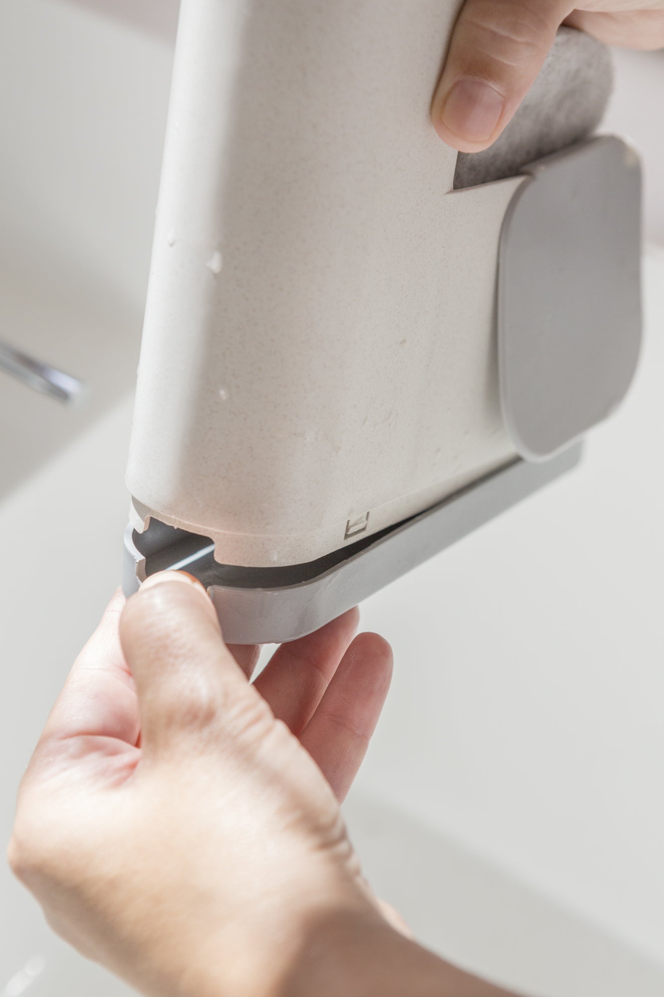 Conjunto doseador com porta-esponjas VIGAR 4 PEÇAS BRANCO/AZUL - 8