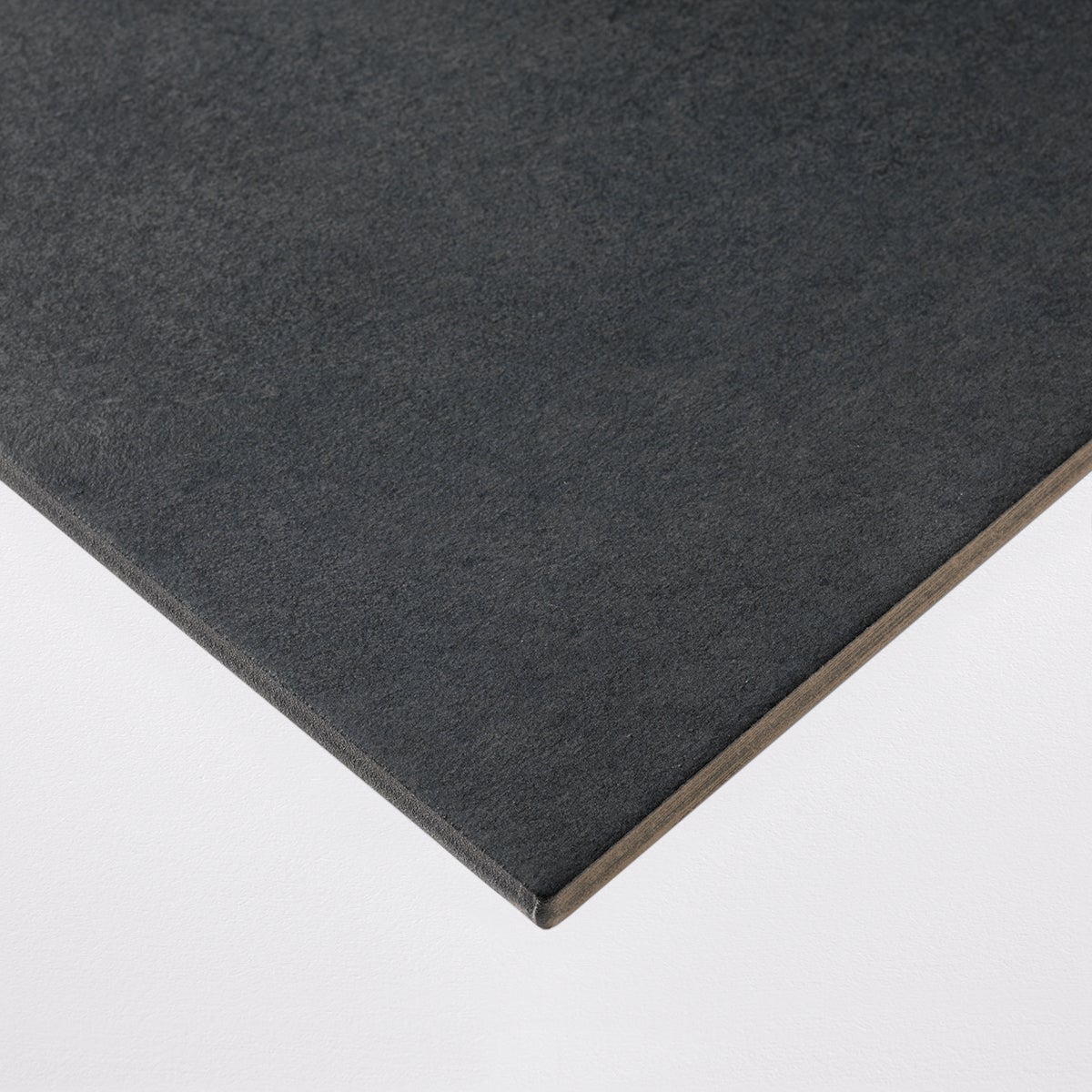 Piastrella da pavimento e rivestimento interno in gres porcellanato 60.4 x 60.4 cm non rettificato smaltato nero satinato Quartzite traffico medio forte (pei 3/5) Sp. 7.4 mm 1.46 mq - 11