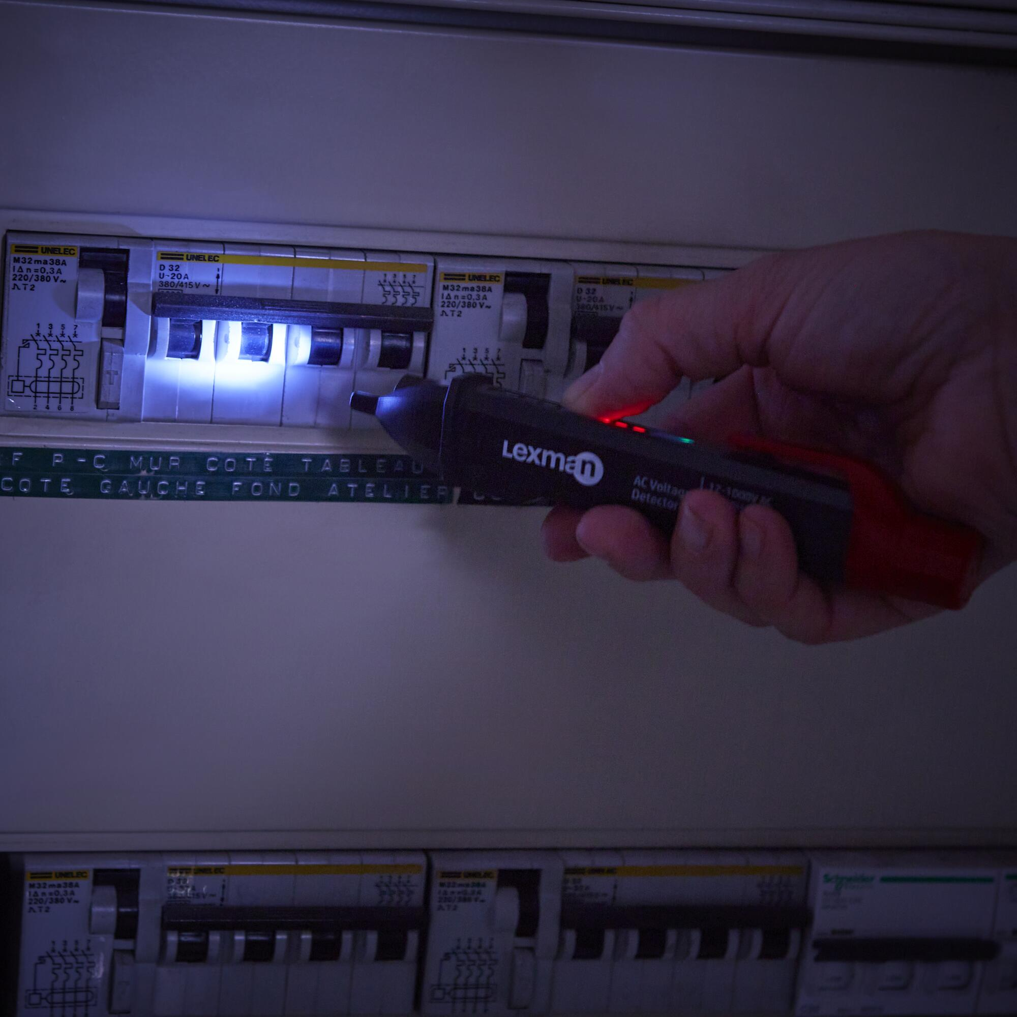 Medidor de tensão LEXMAN - 4