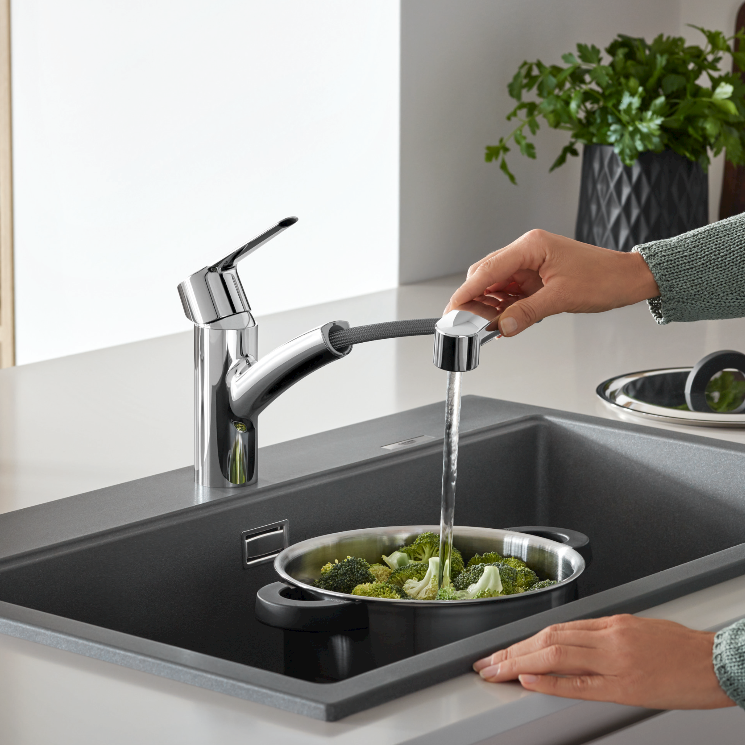 Bateria kuchenna z wyciąganą wylewką QuickFix Start 2021 Grohe - 4