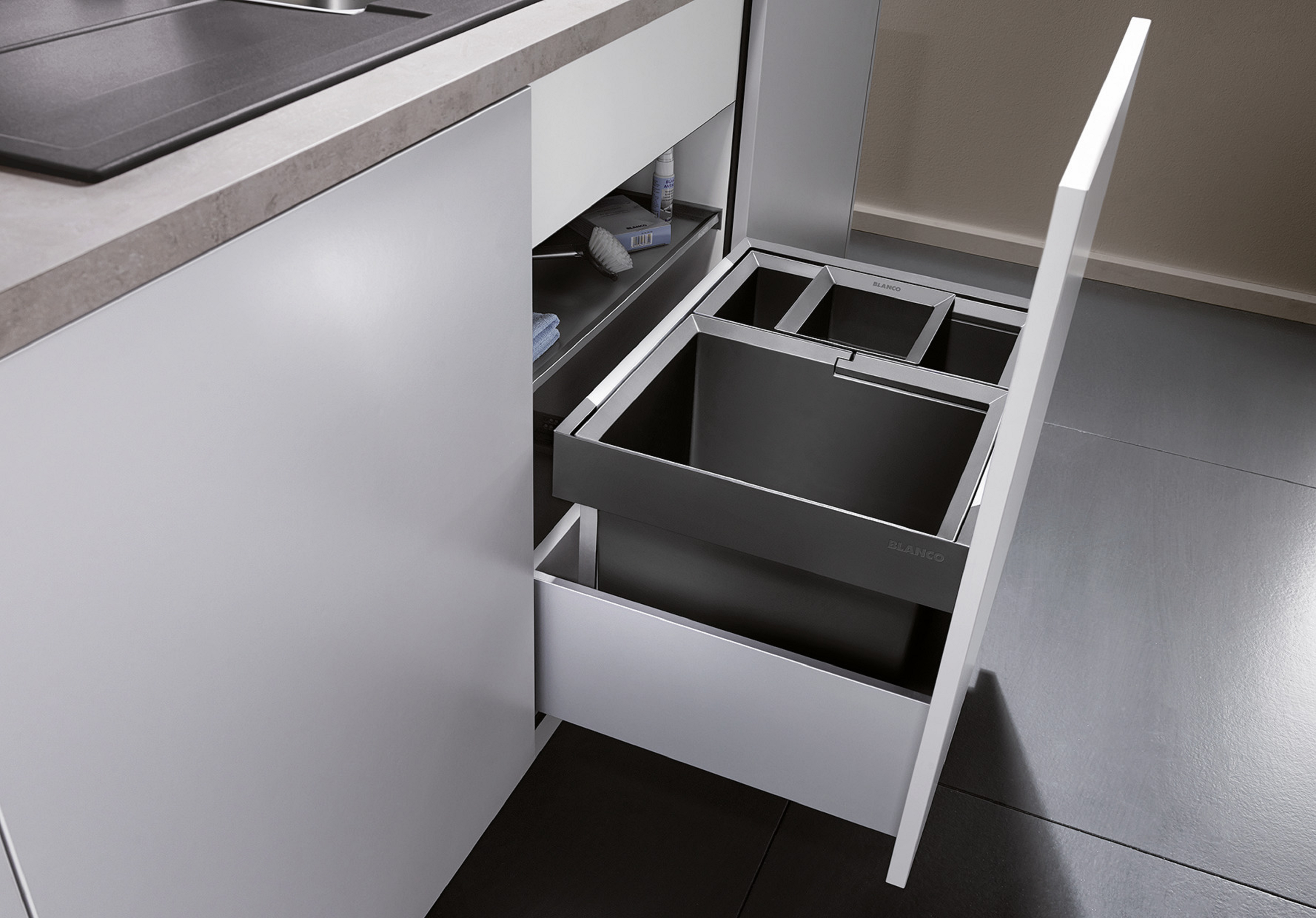 Kosz na śmieci do zabudowy Flexon II 60 30 + 19 l Blanco - 2