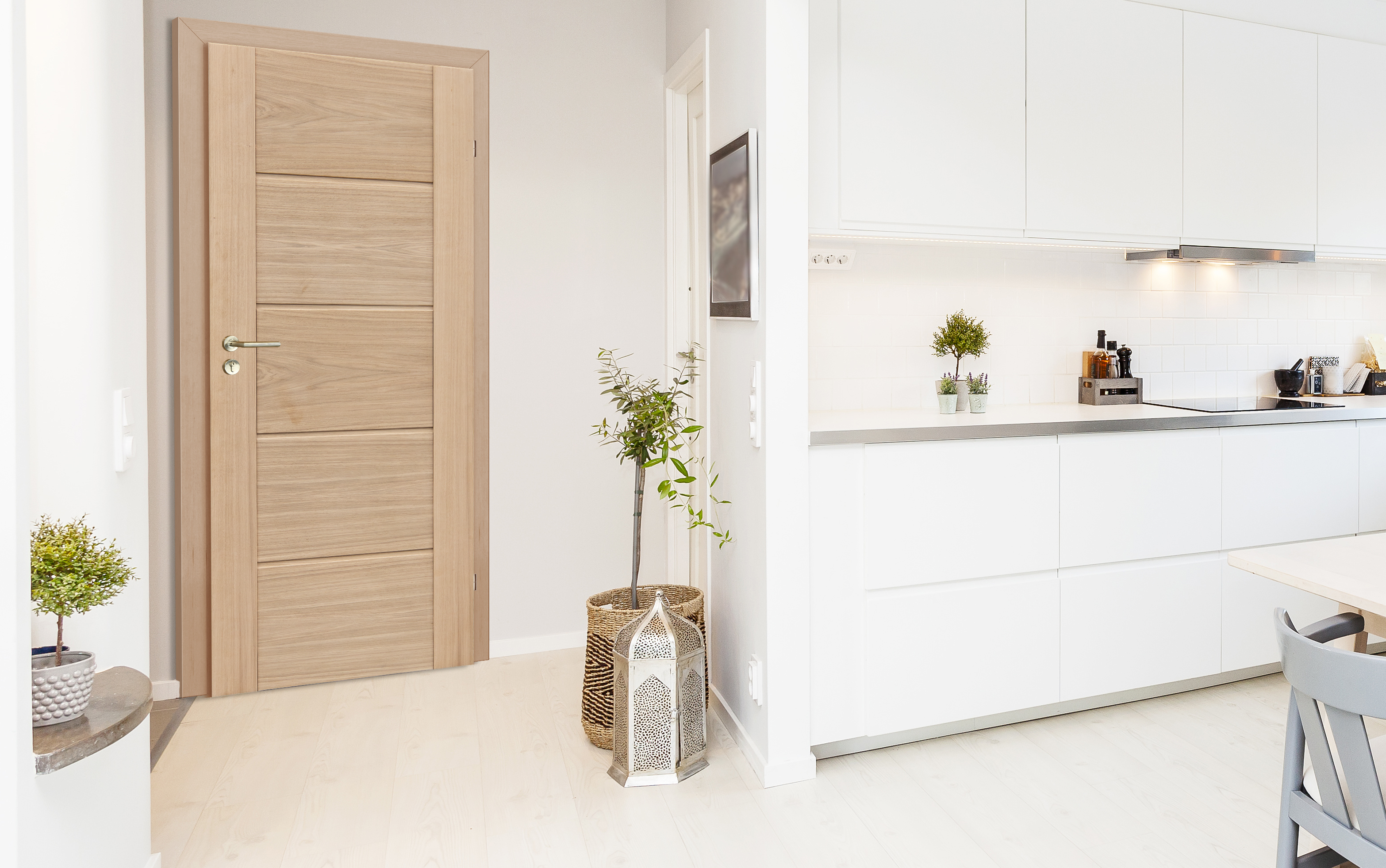 Drzwi wewnętrzne drewniane dębowe pełne Triest 80 prawe Radex - 2