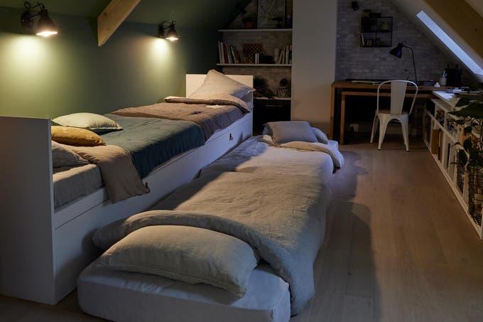 Habitación con cama doble, perfecta para adolescentes